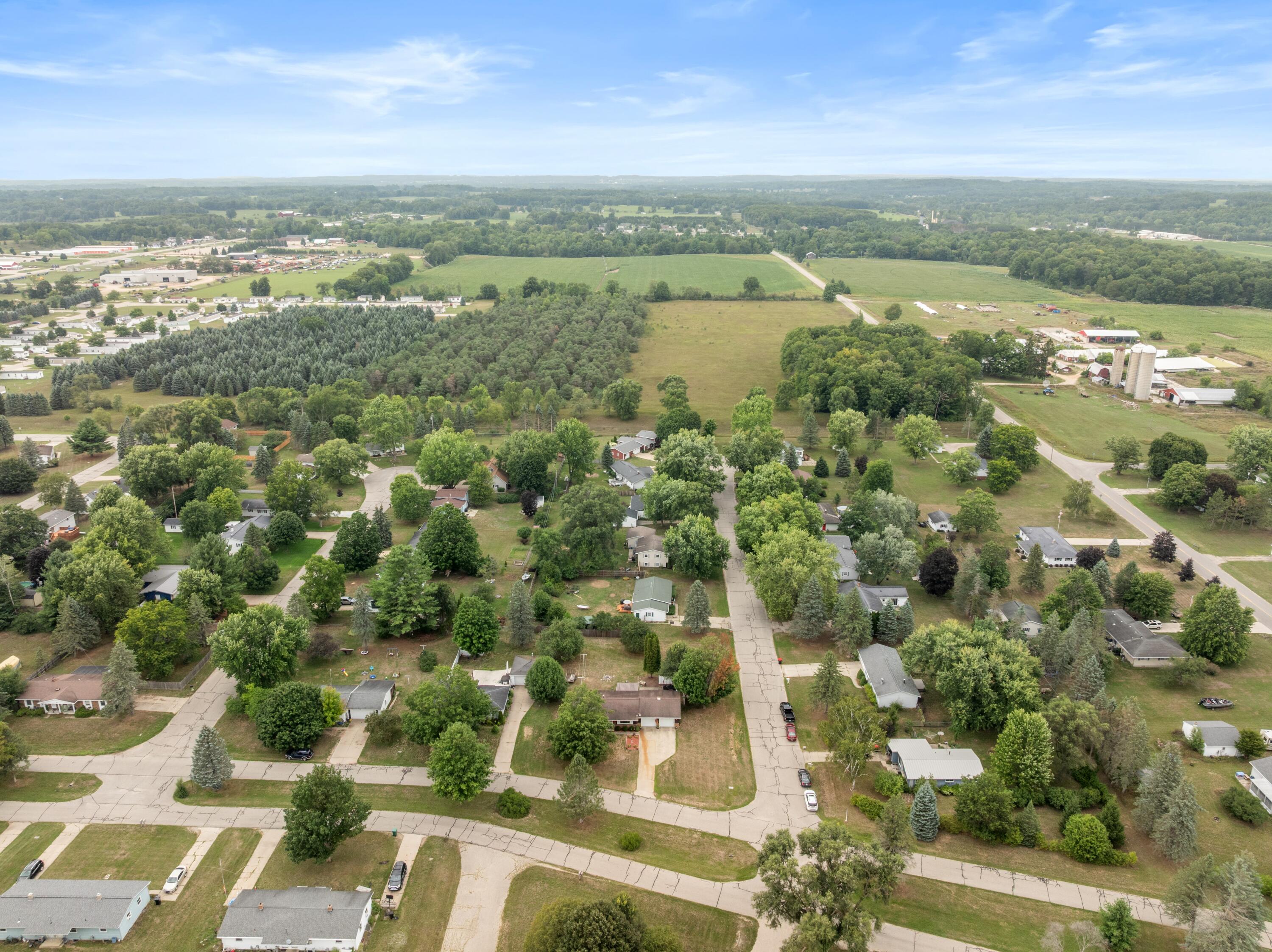 20600 Ross Parkway Property Photo 20
