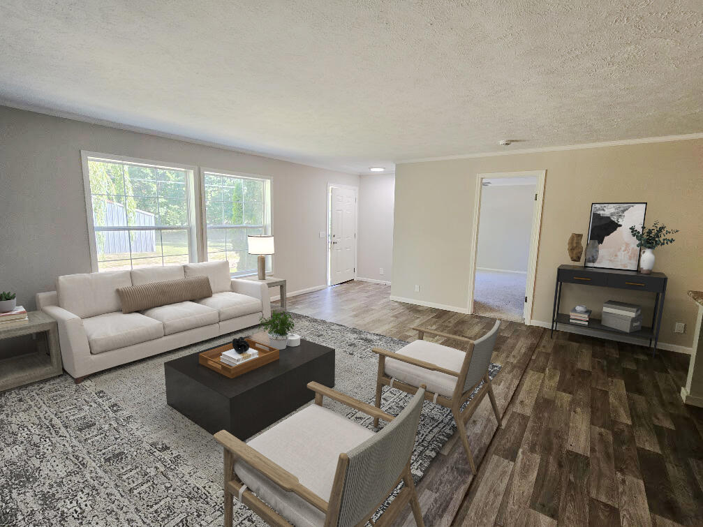 685 S Bingham Avenue Property Photo 11