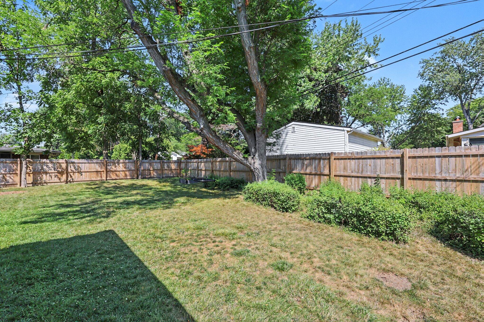 29928 Rock Creek Drive Property Photo 23