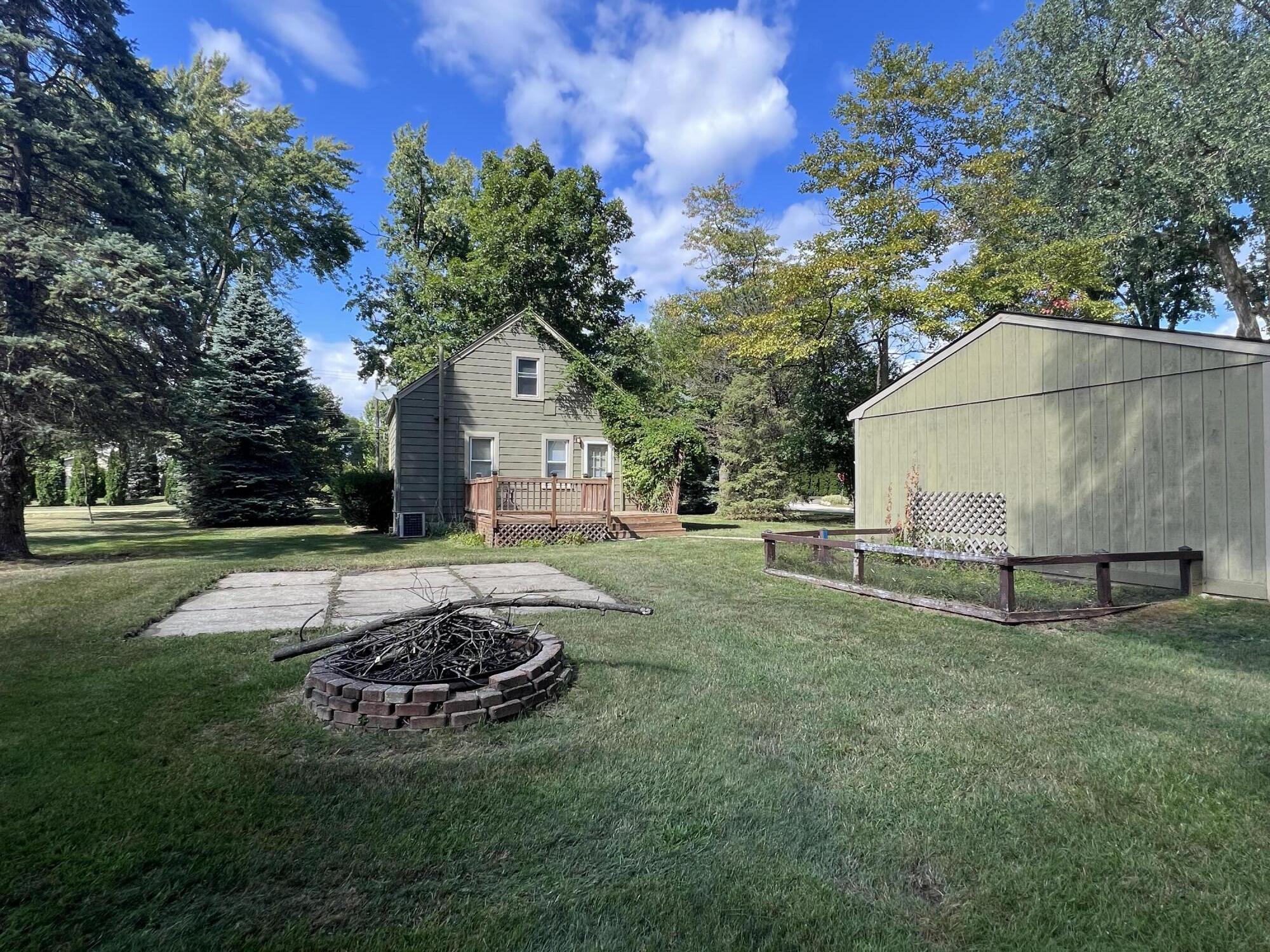 686 Troywood Drive Property Photo 10