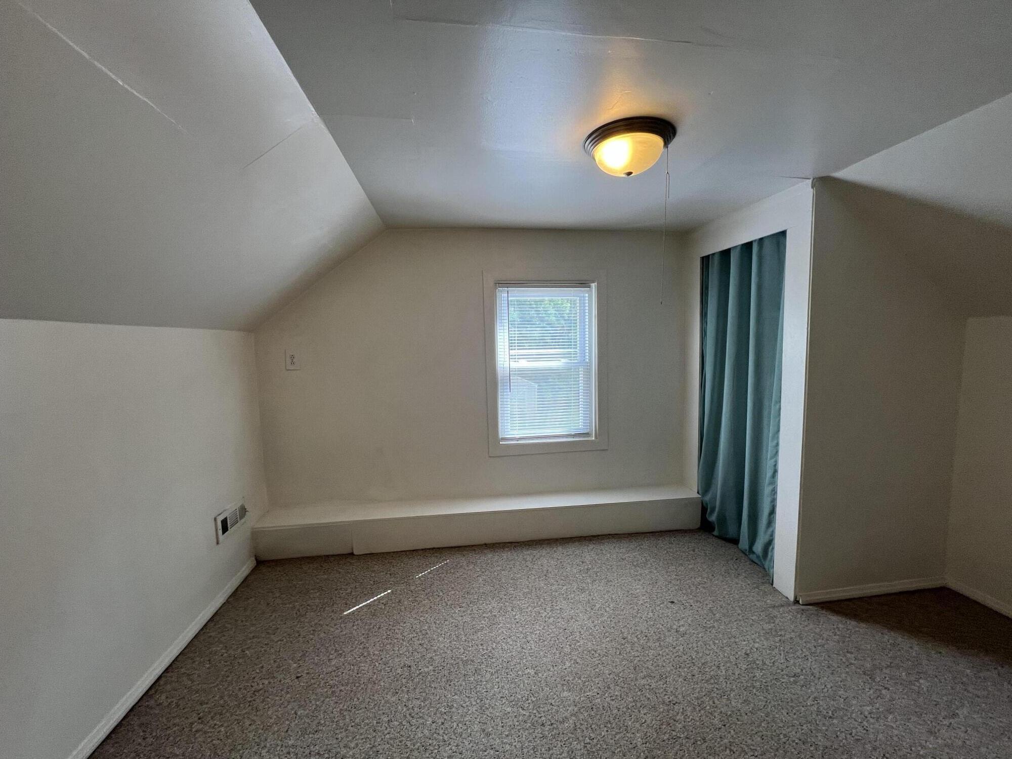 686 Troywood Drive Property Photo 31