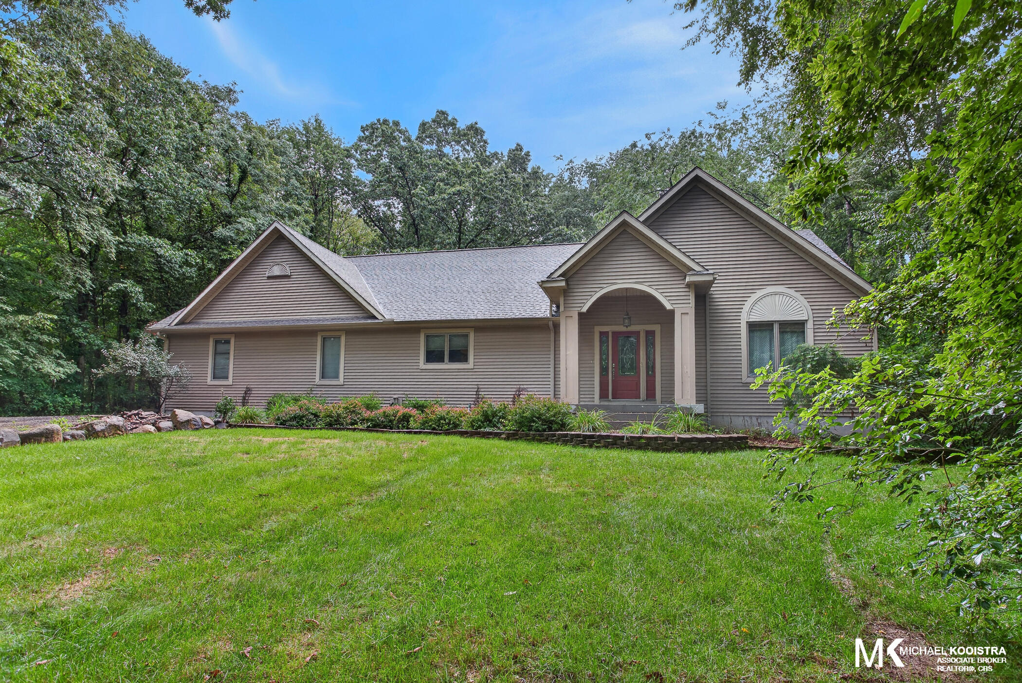 26 Flat River Drive Se Property Photo 1