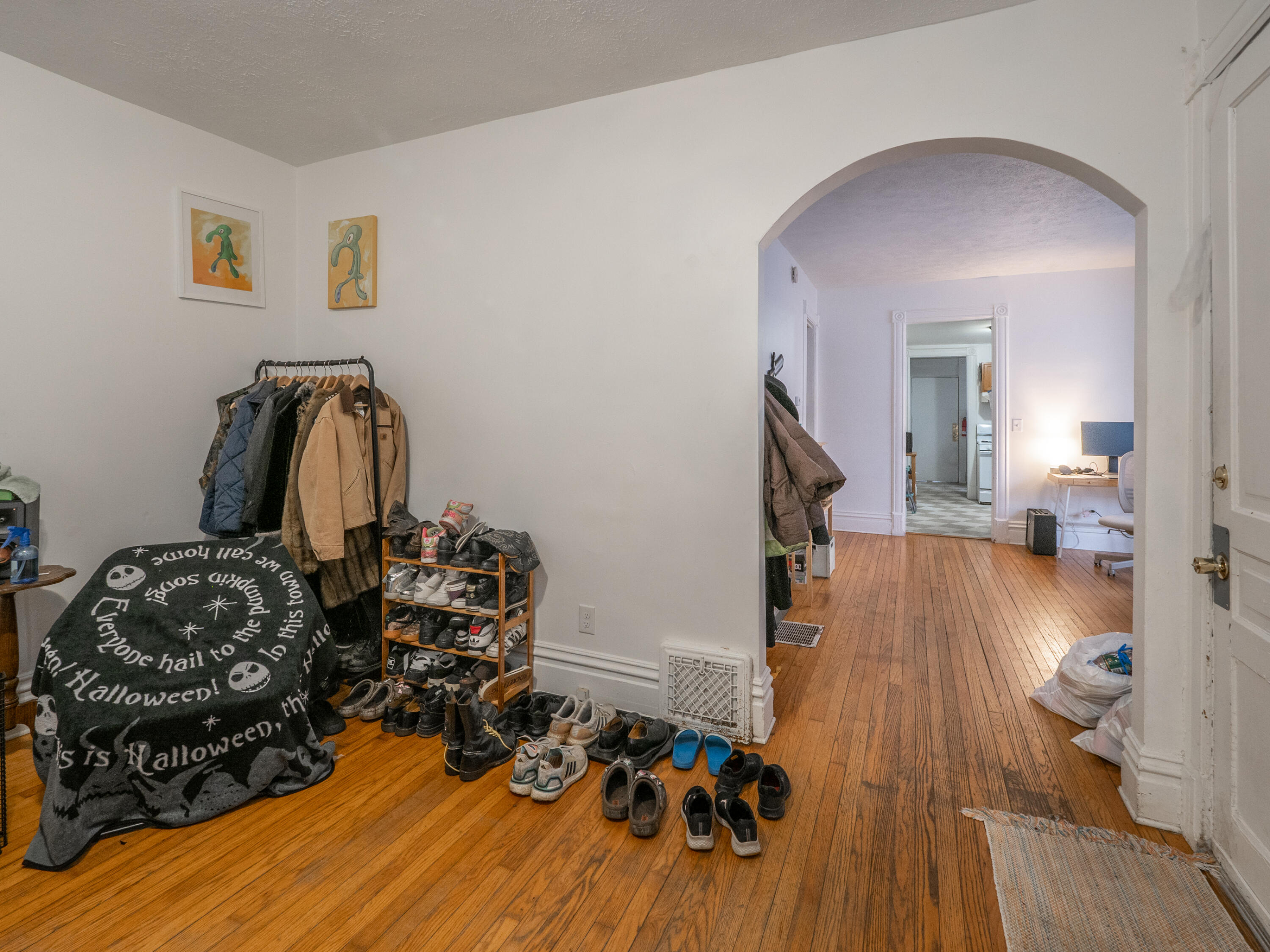 1020 S Park Street Property Photo 5