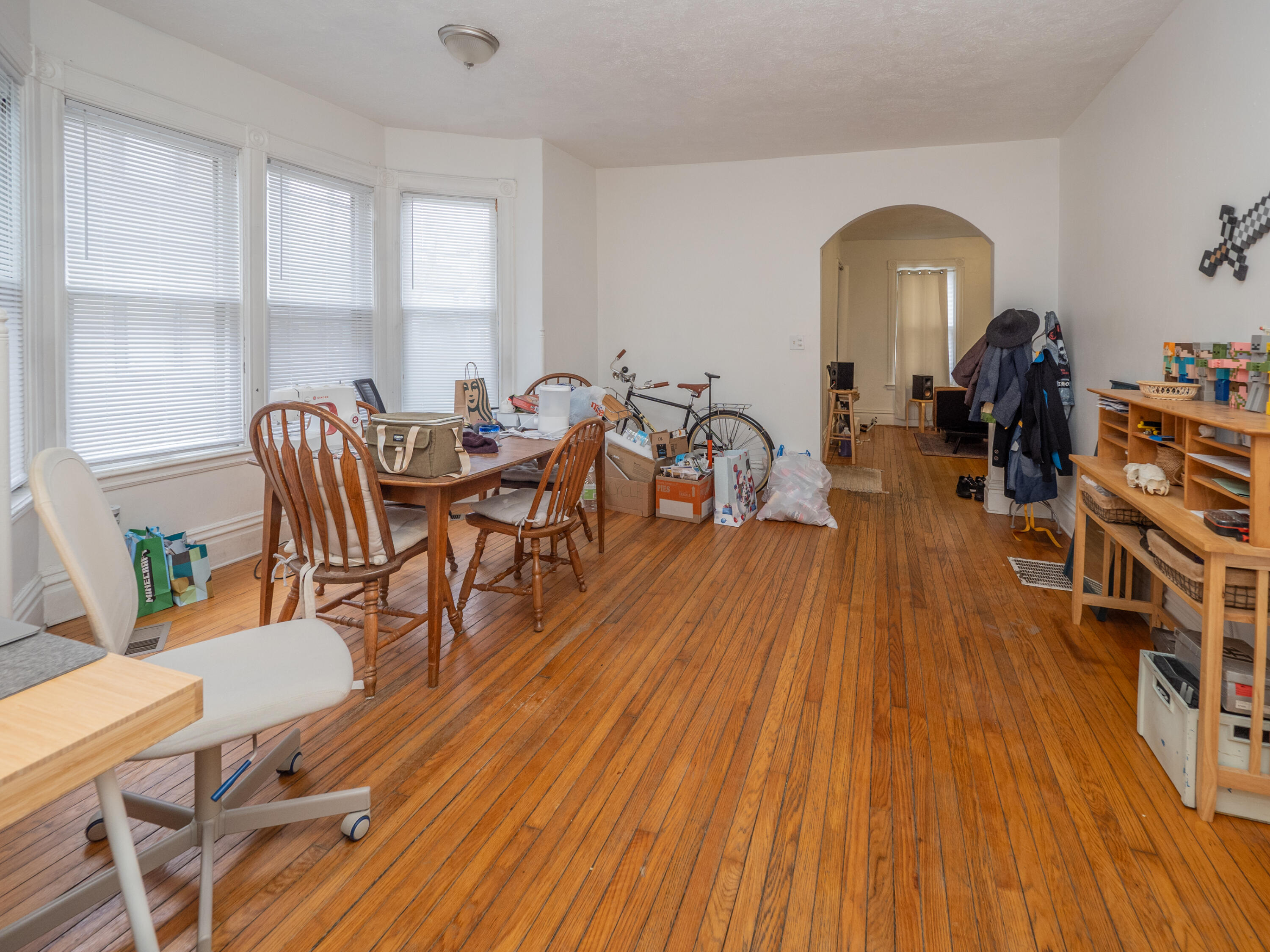 1020 S Park Street Property Photo 7