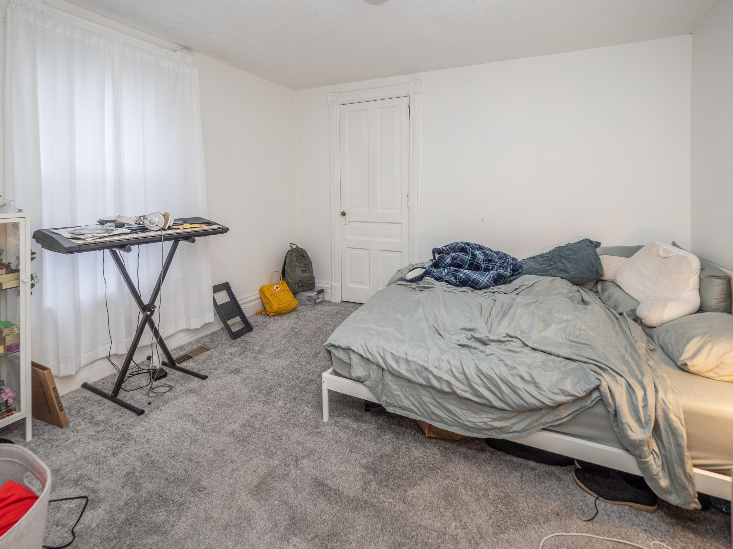 1020 S Park Street Property Photo 8