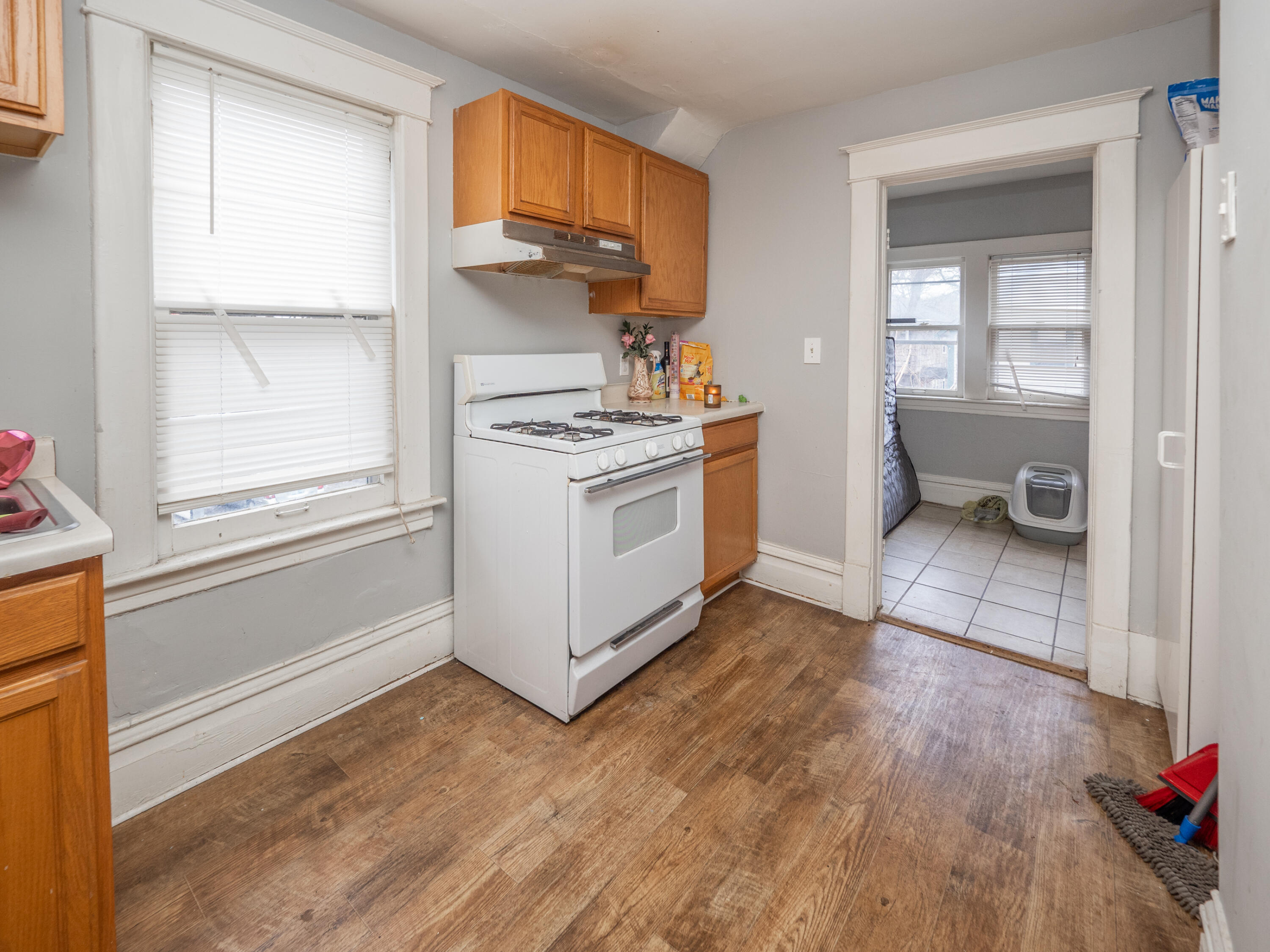 1020 S Park Street Property Photo 17