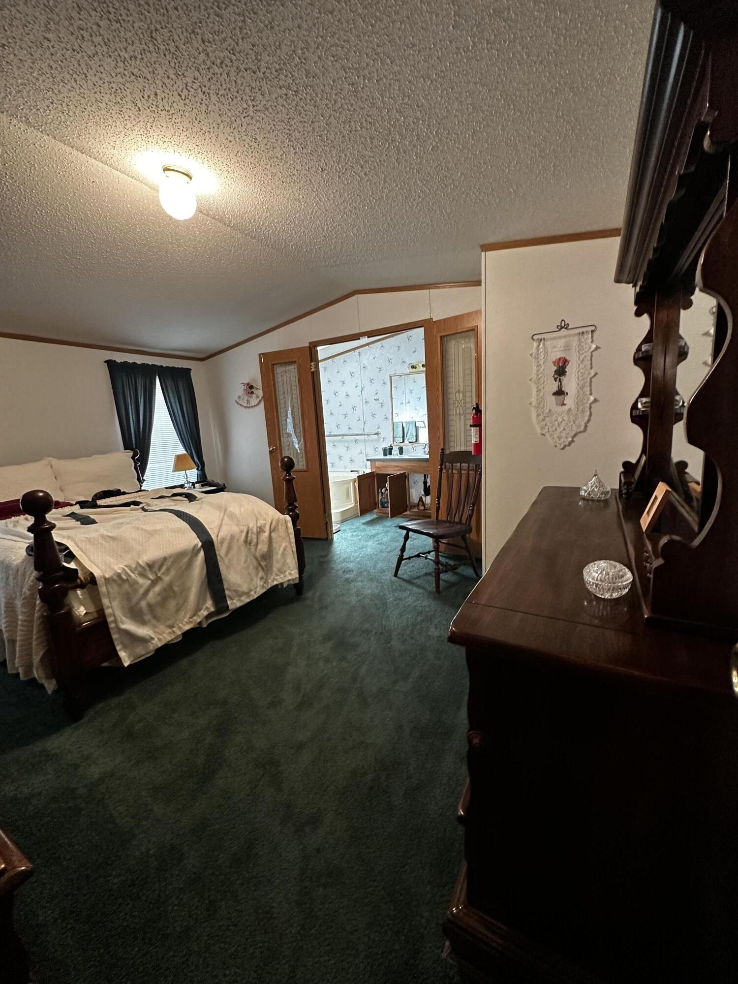 1627 W Delong Drive Property Photo 11
