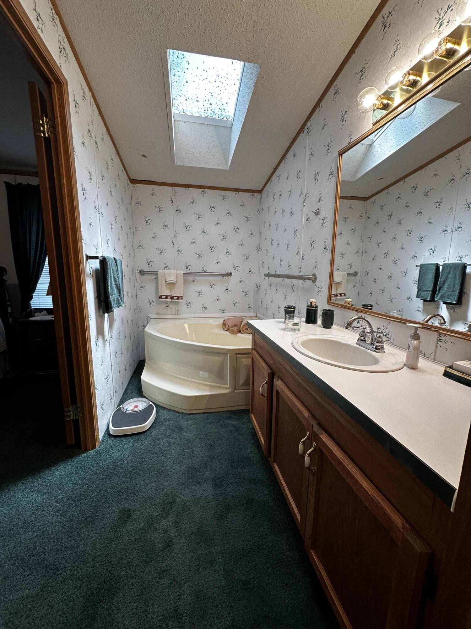 1627 W Delong Drive Property Photo 15