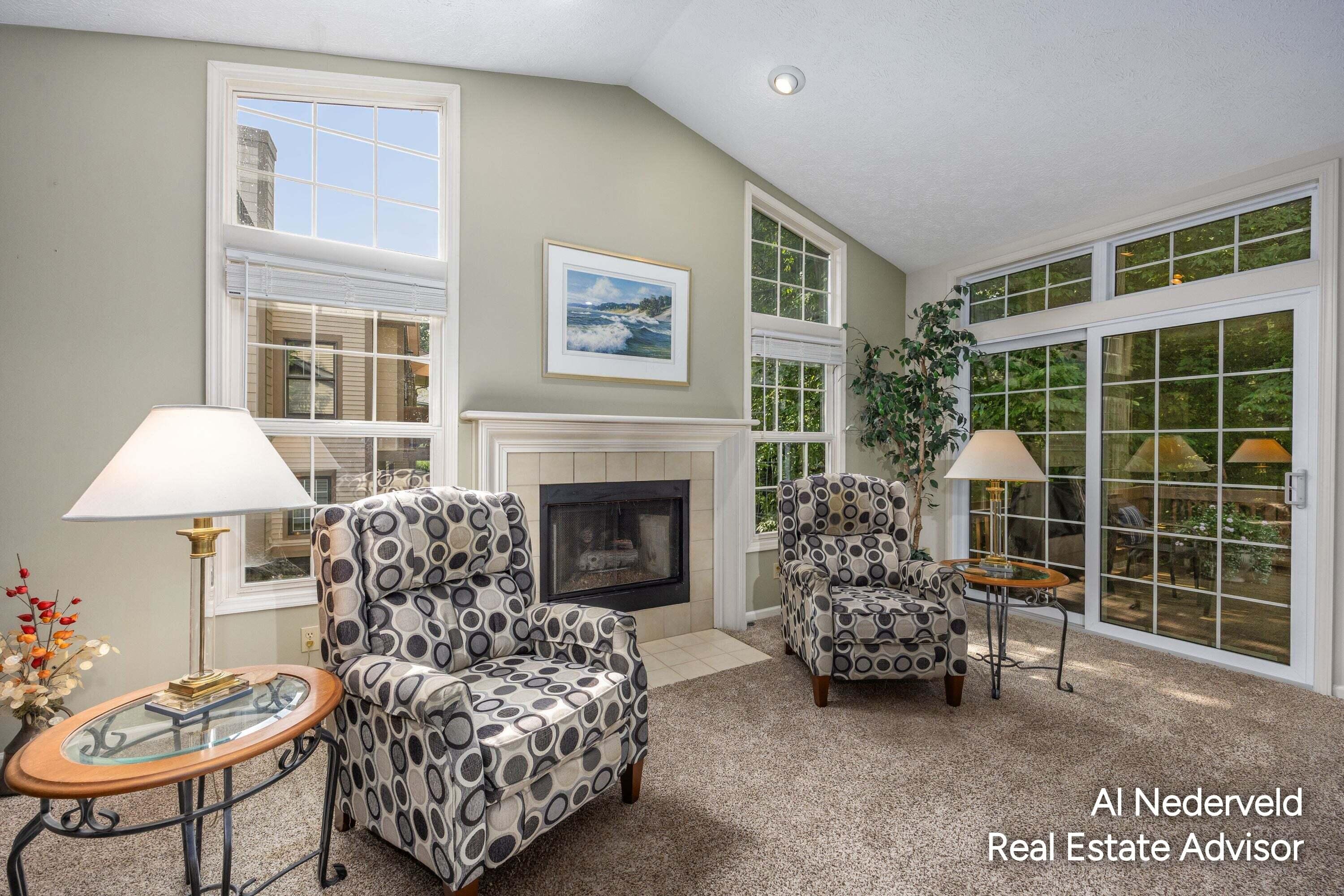 2126 S Cross Creek Drive Se Property Photo 8