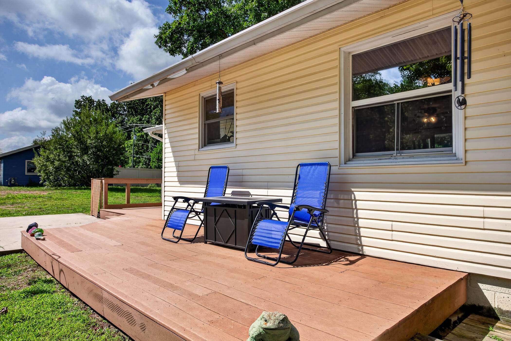 5182 Marsh Road Property Photo 3