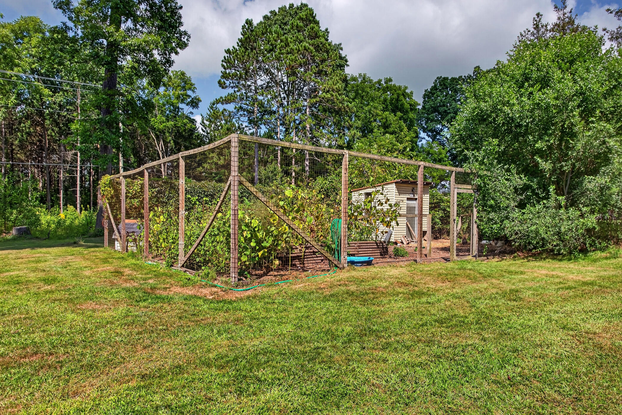 5182 Marsh Road Property Photo 7