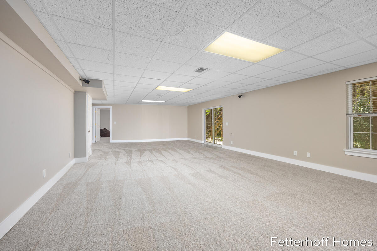6615 Beech Creek Drive Property Photo 30