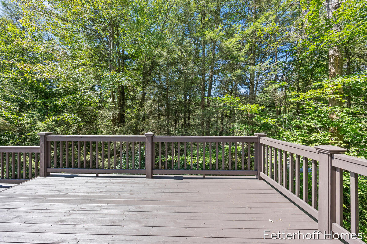 6615 Beech Creek Drive Property Photo 34