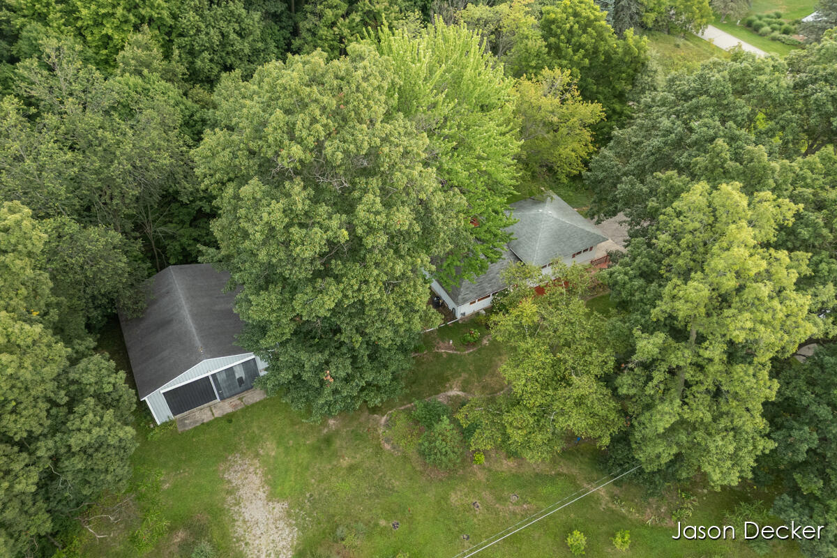 6181 10 Mile Road Ne Property Photo 44