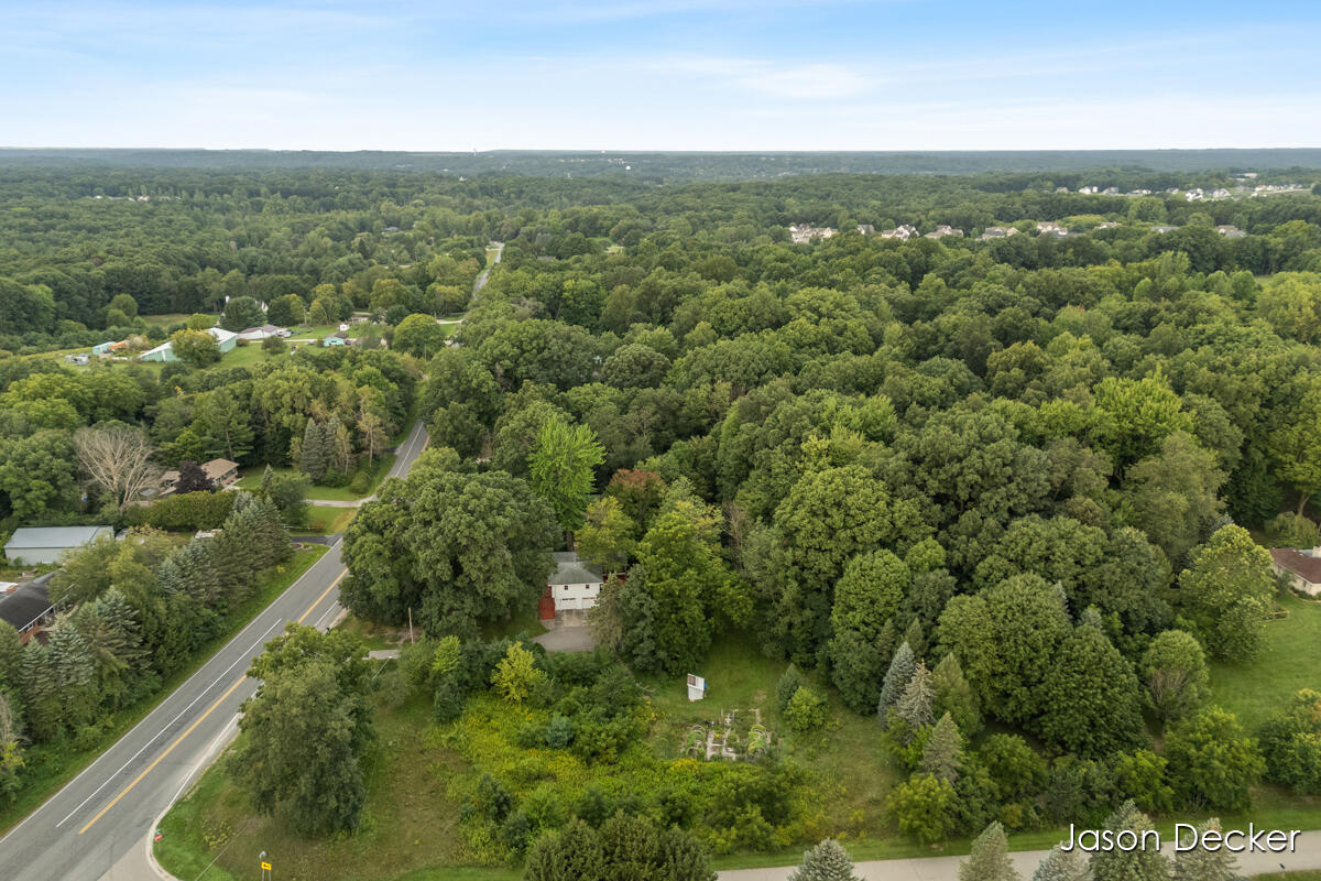 6181 10 Mile Road Ne Property Photo 46
