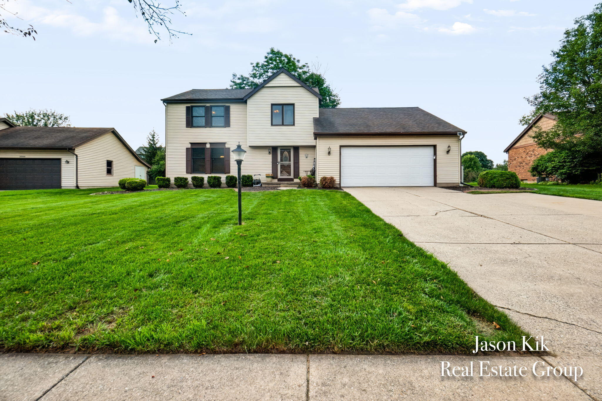 2074 Wolfboro Drive Se Property Photo 1
