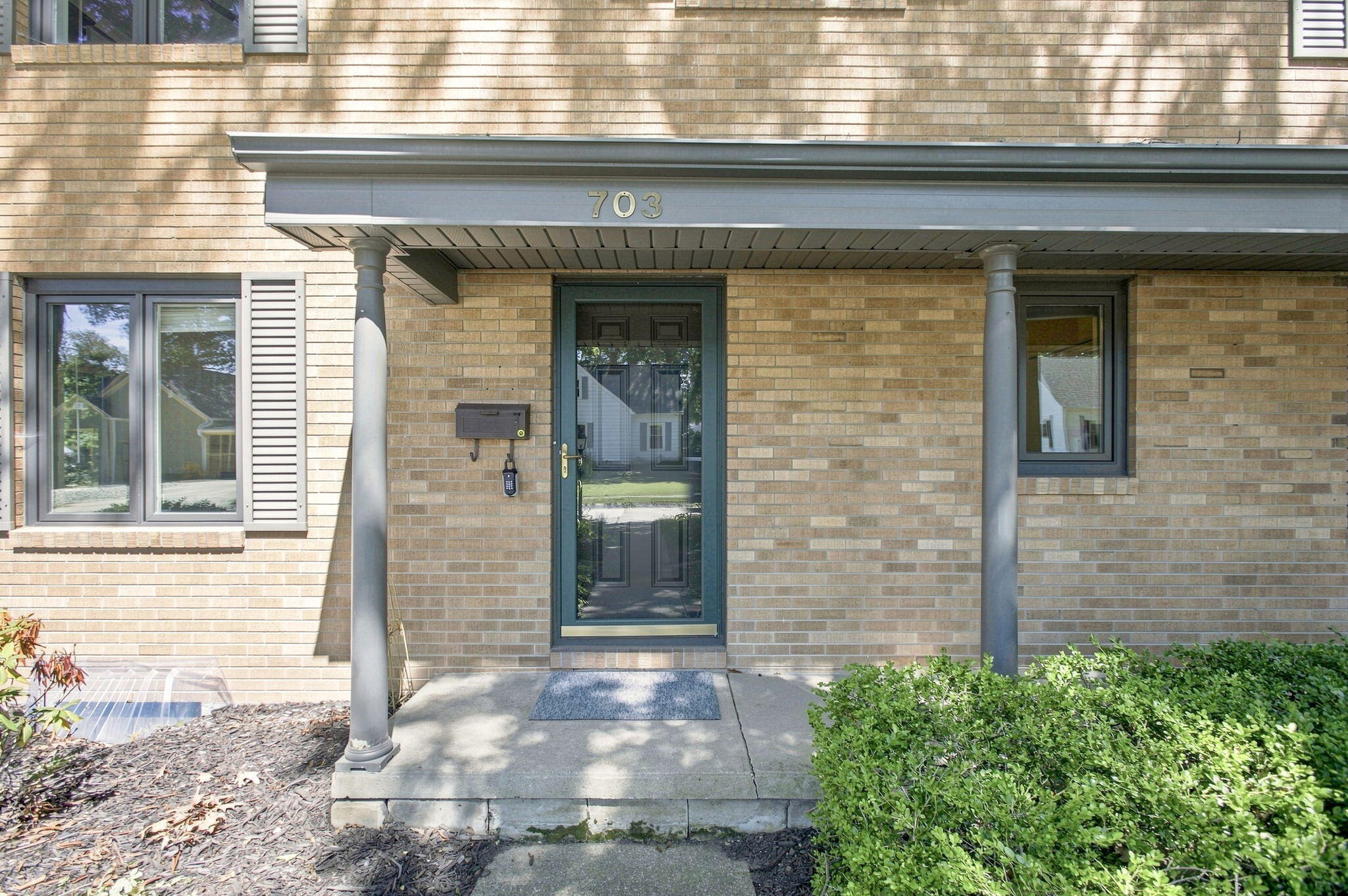 703 Comings Avenue Property Photo 8