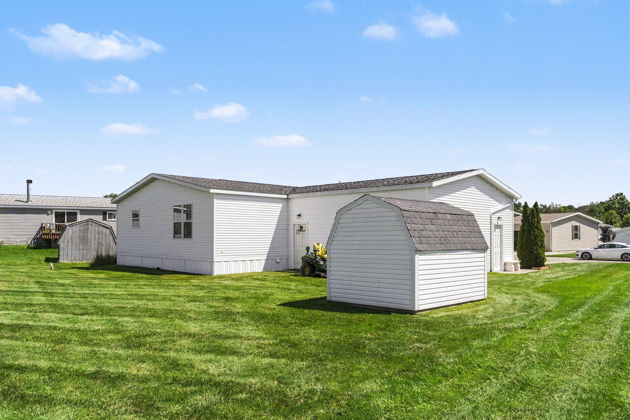 4144 Doxee Drive Property Photo 17