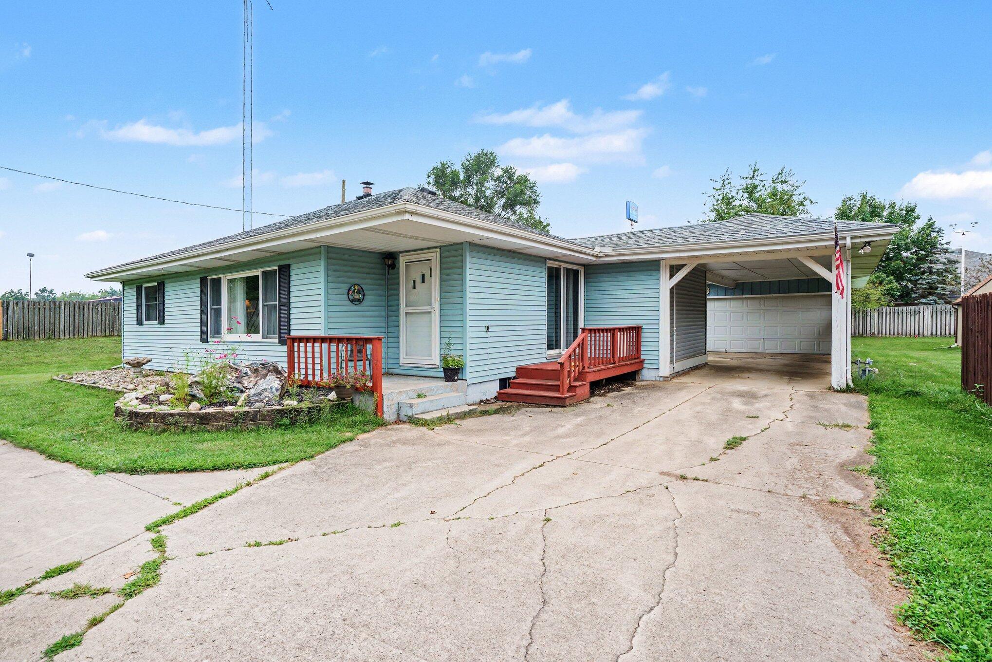 56346 M 51 S Property Photo 2