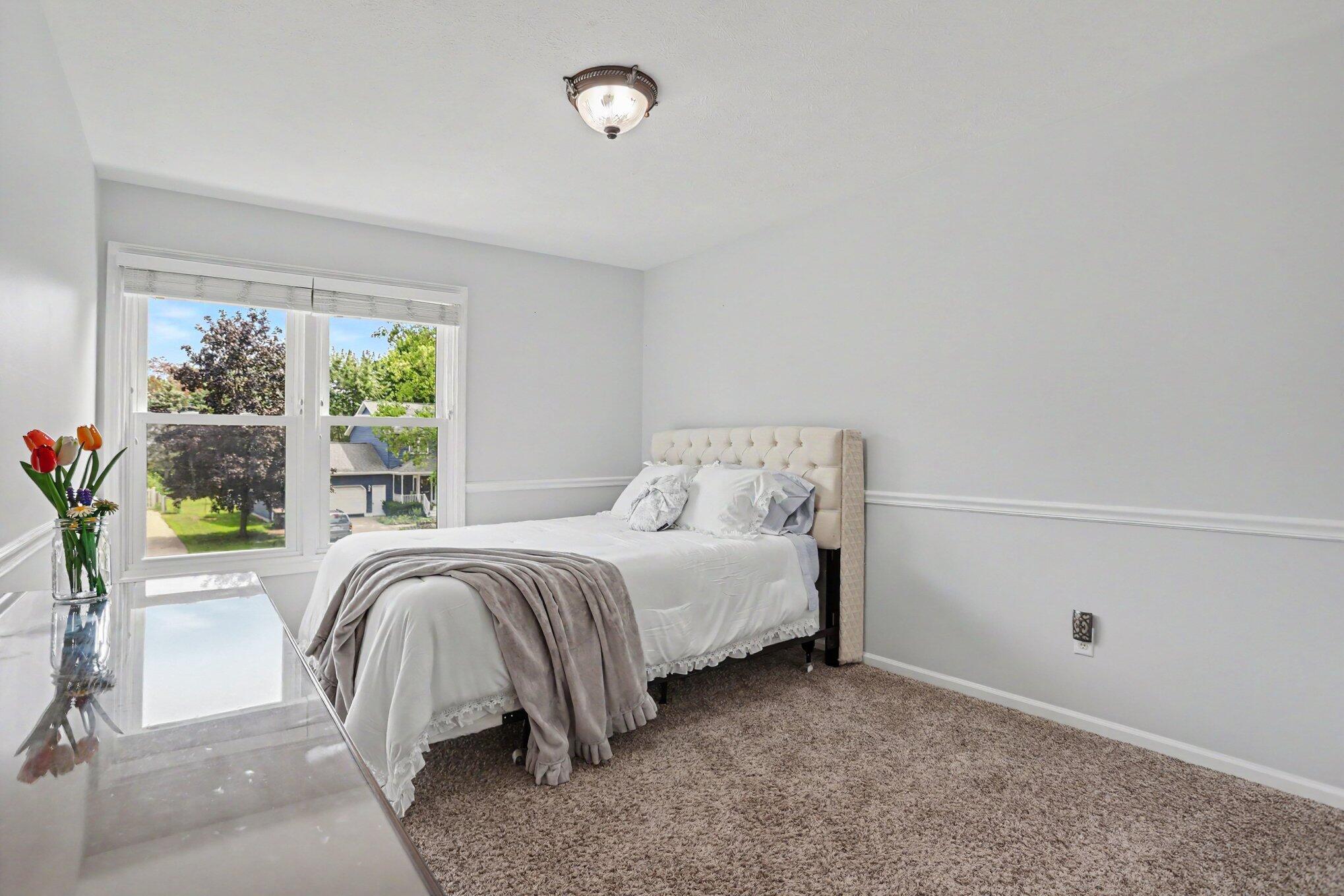1016 Barton Street Property Photo 17