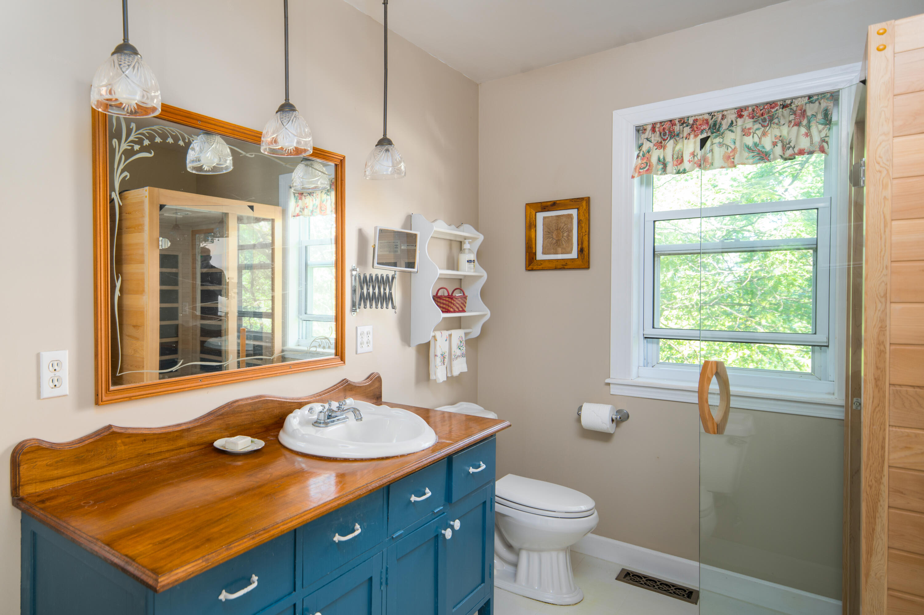 5665 W Phillips Road Property Photo 25