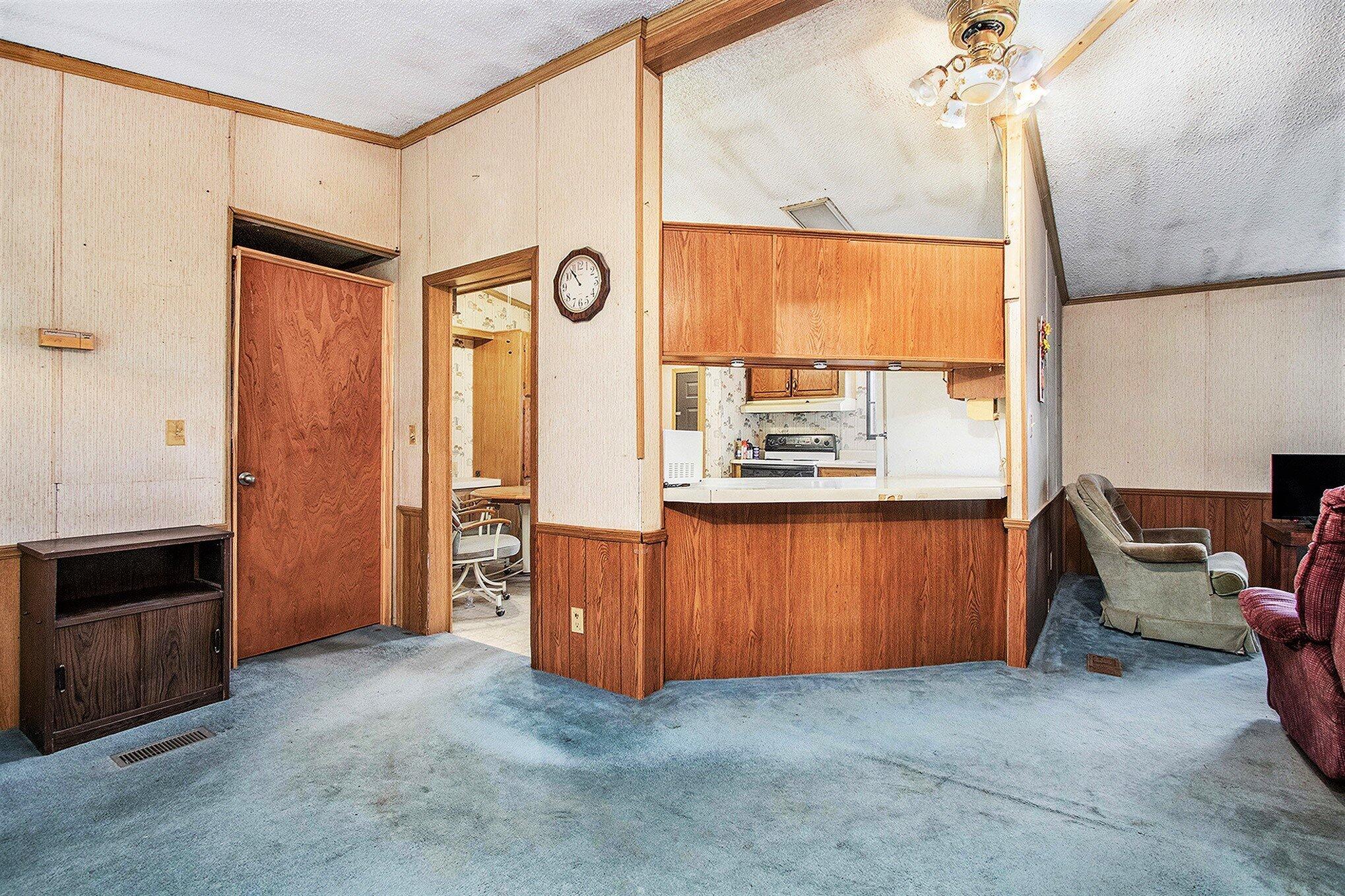 6727 Youngren Road Property Photo 6