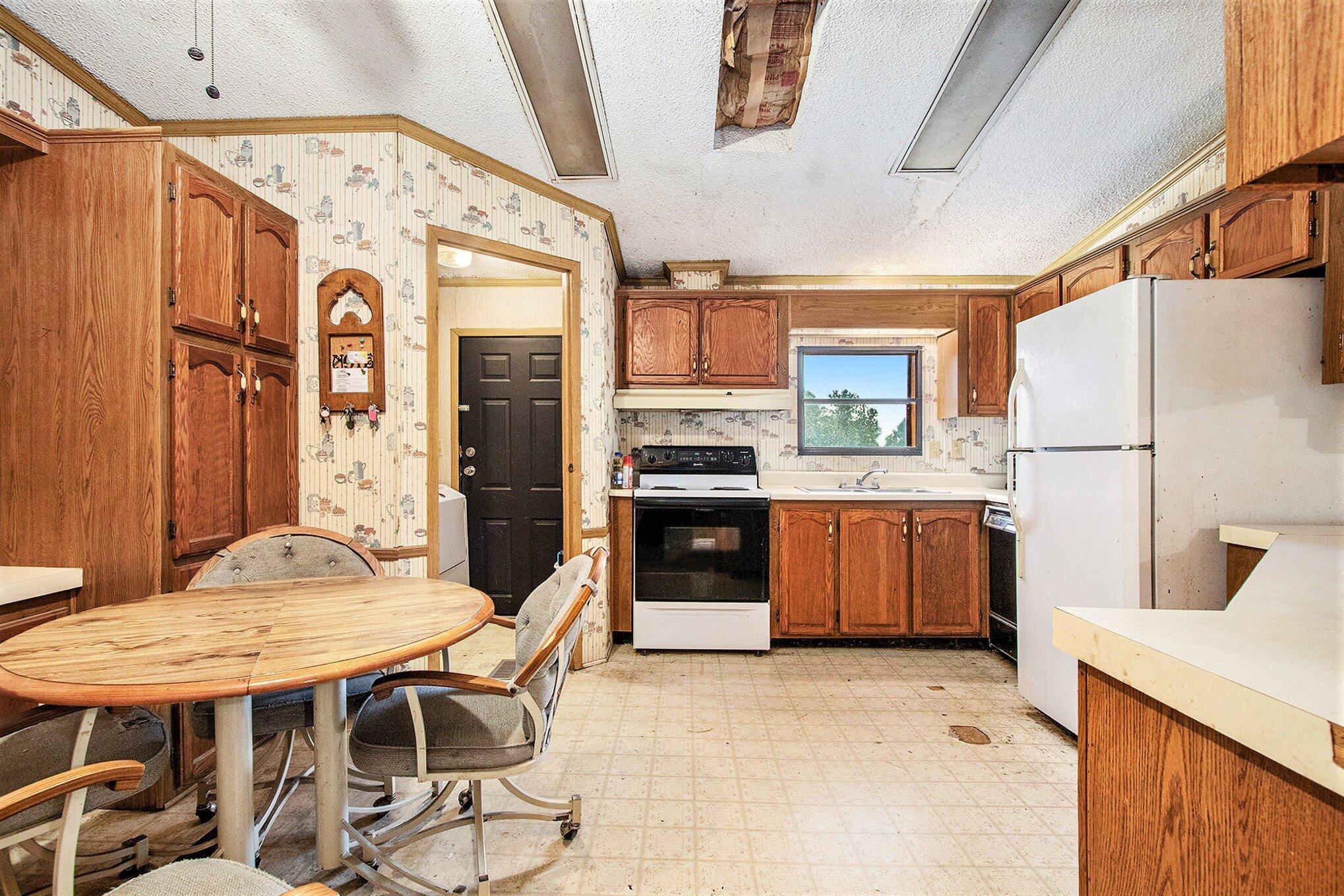 6727 Youngren Road Property Photo 7