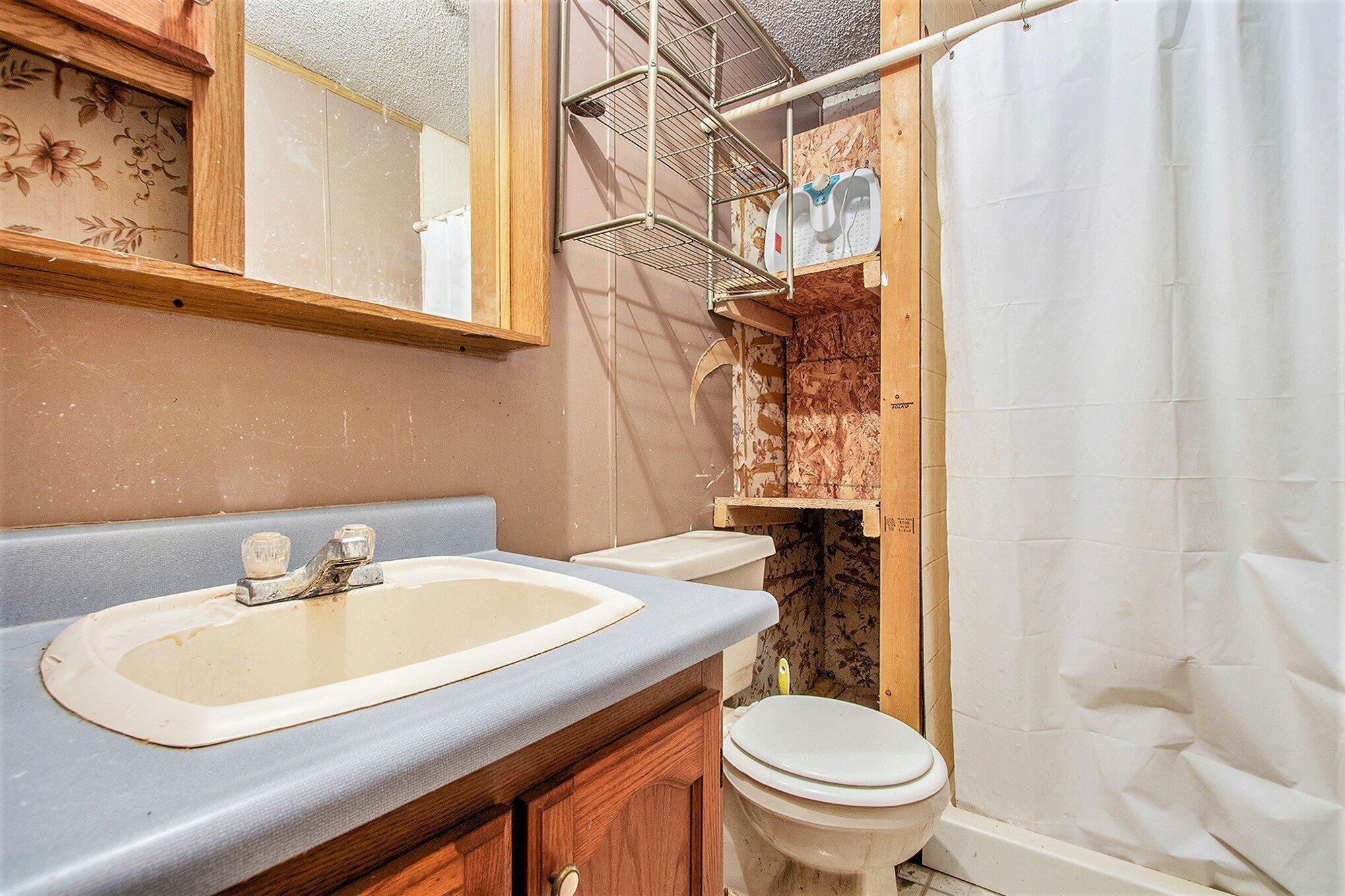 6727 Youngren Road Property Photo 9