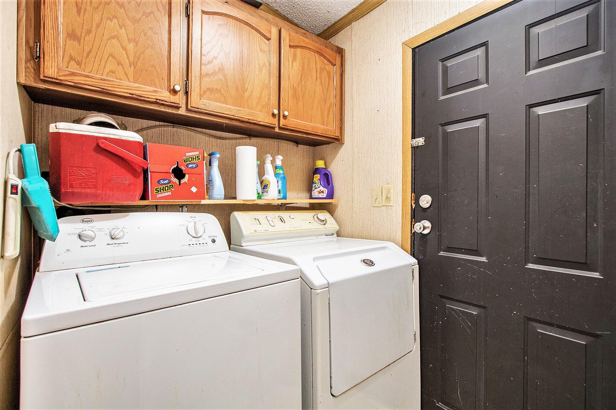 6727 Youngren Road Property Photo 10
