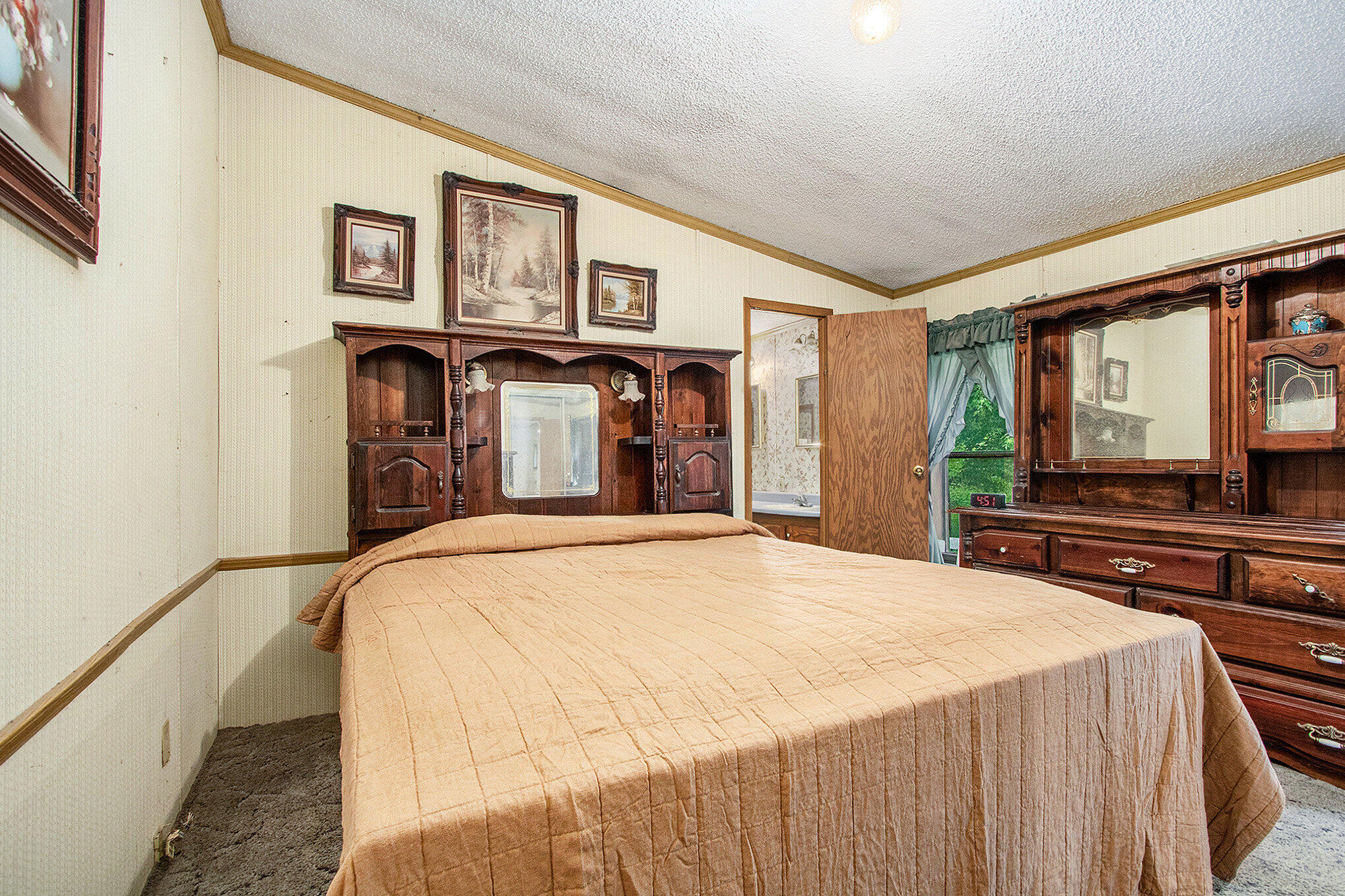 6727 Youngren Road Property Photo 11