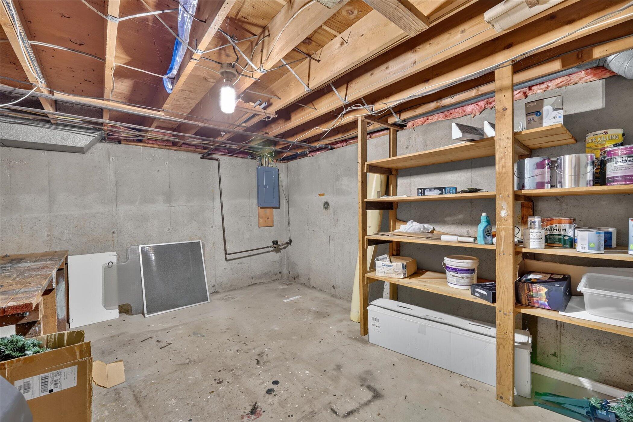 3024 Haskell Street Property Photo 29