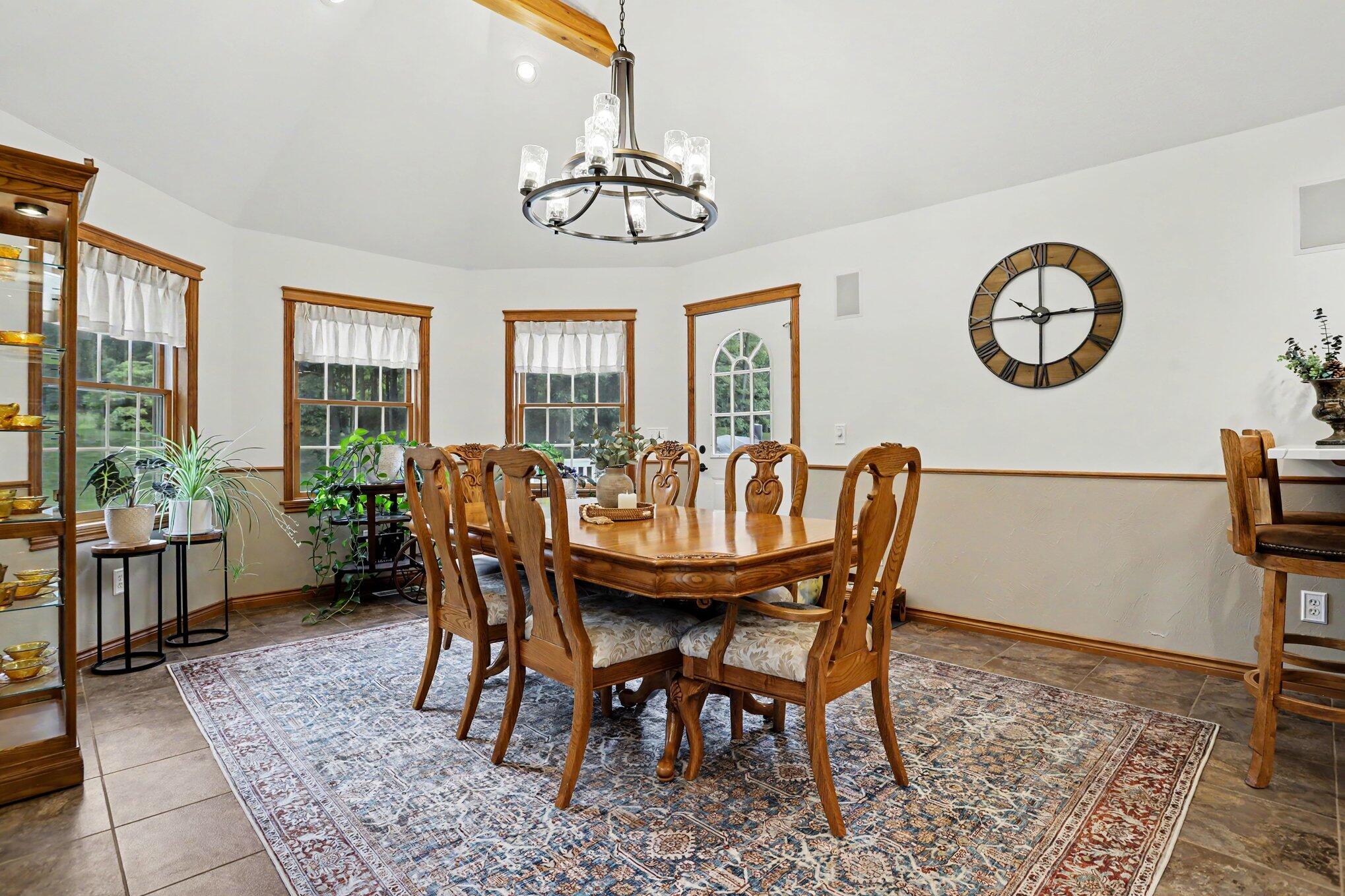 58411 E Clear Lake Road Property Photo 10