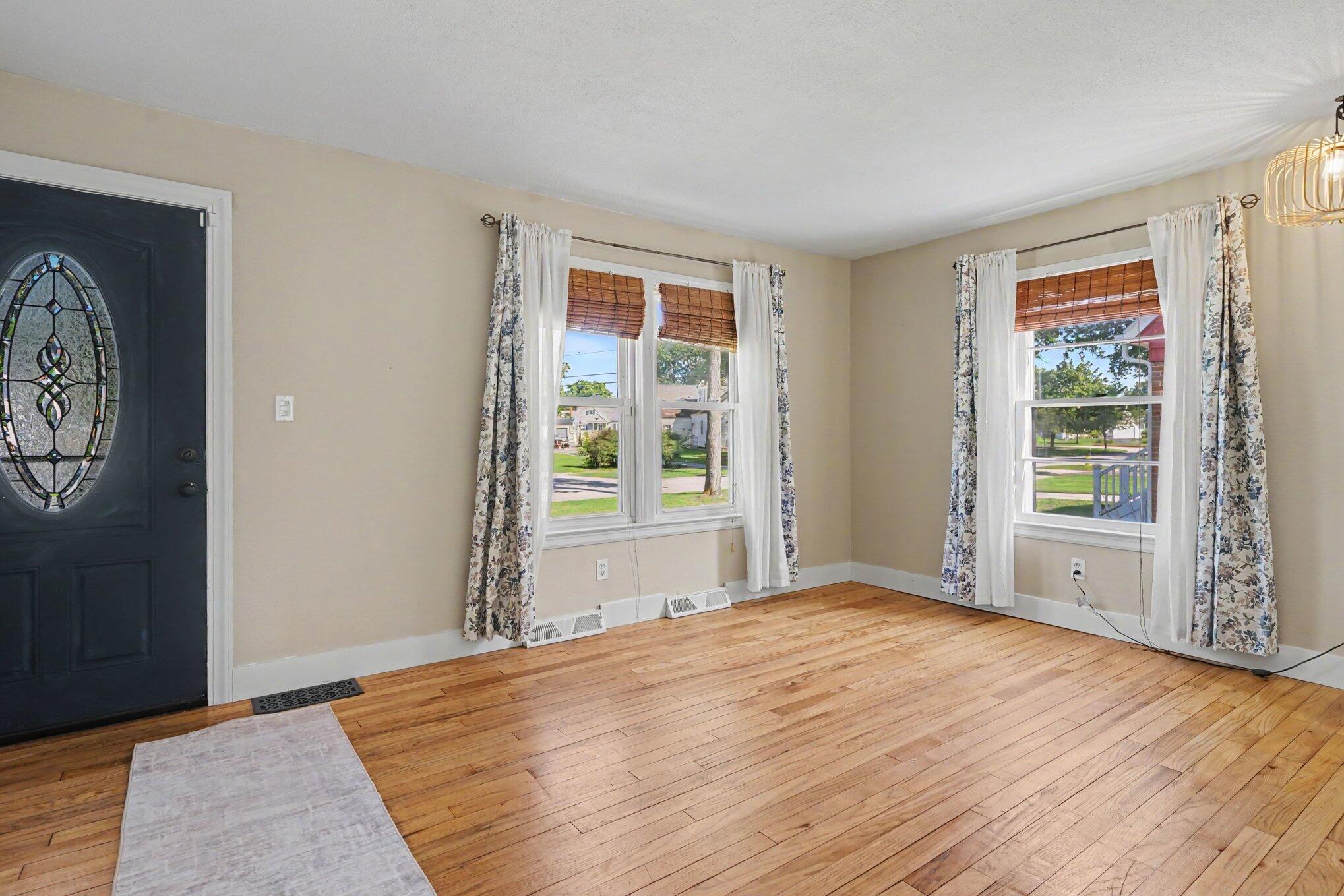 3002 Dawes Road Property Photo 12