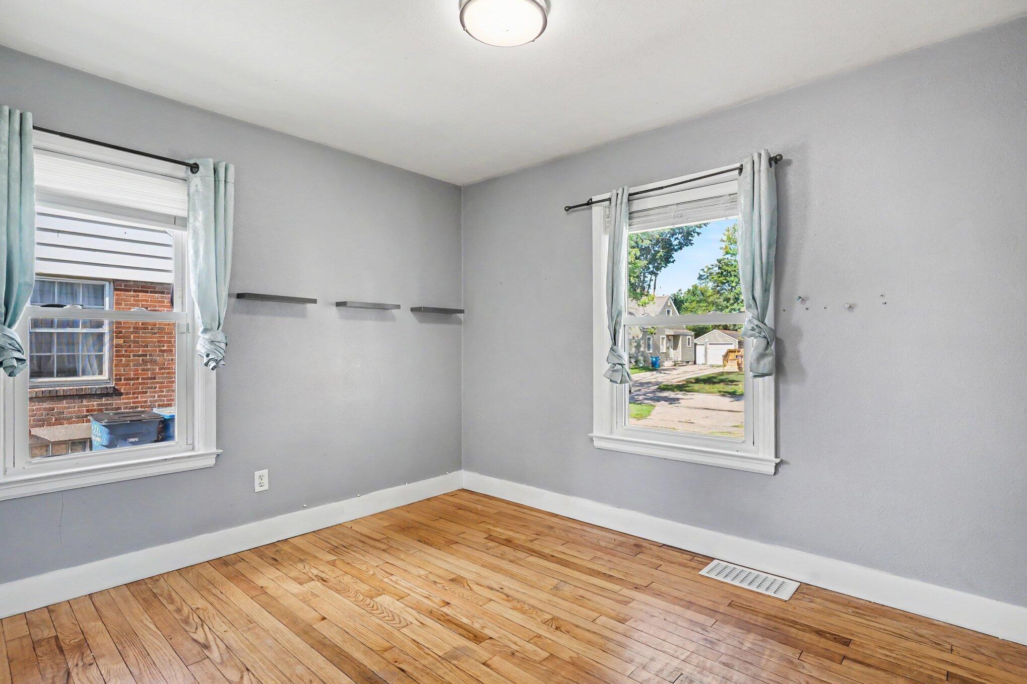 3002 Dawes Road Property Photo 17