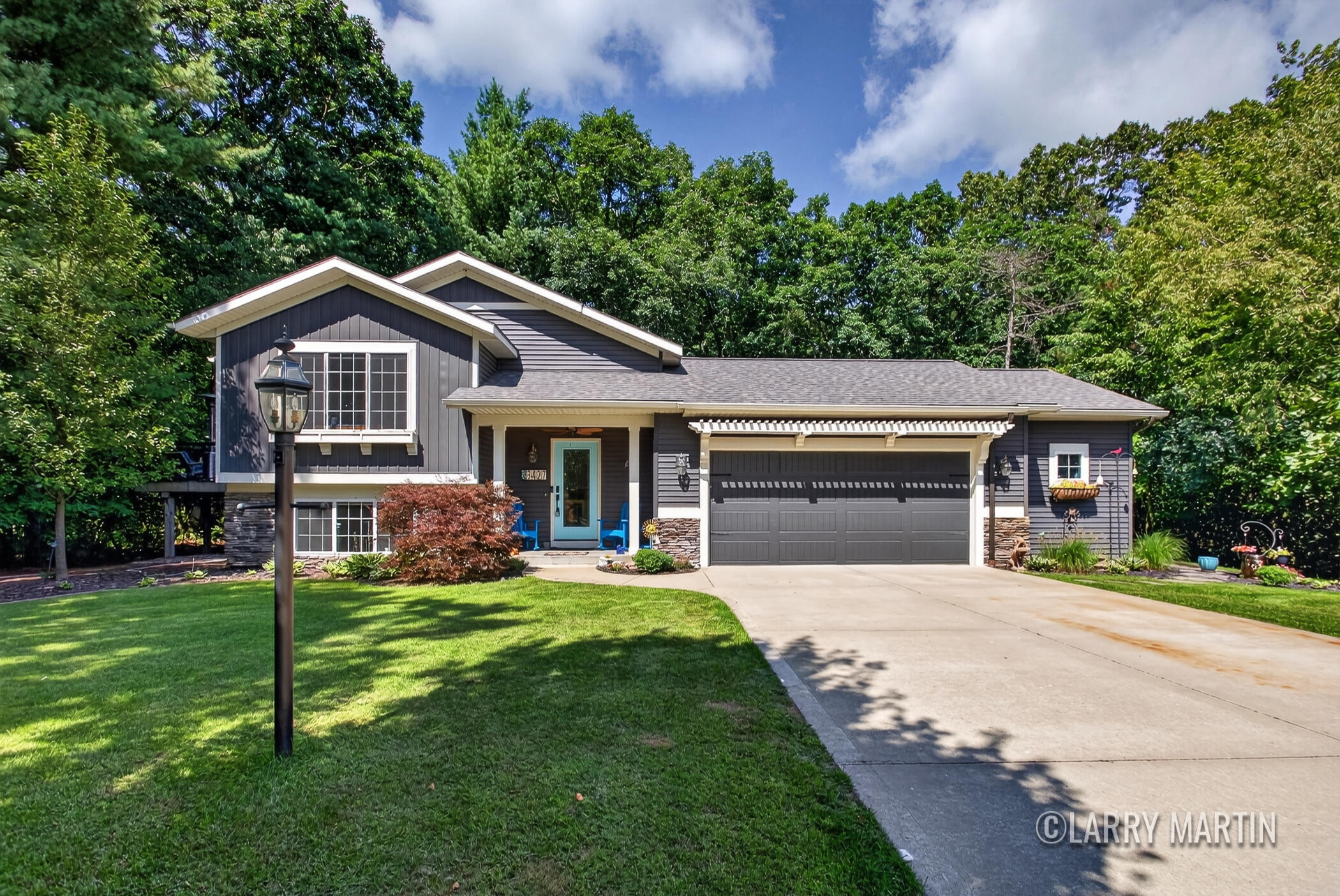 3427 Dana Drive Property Photo 1