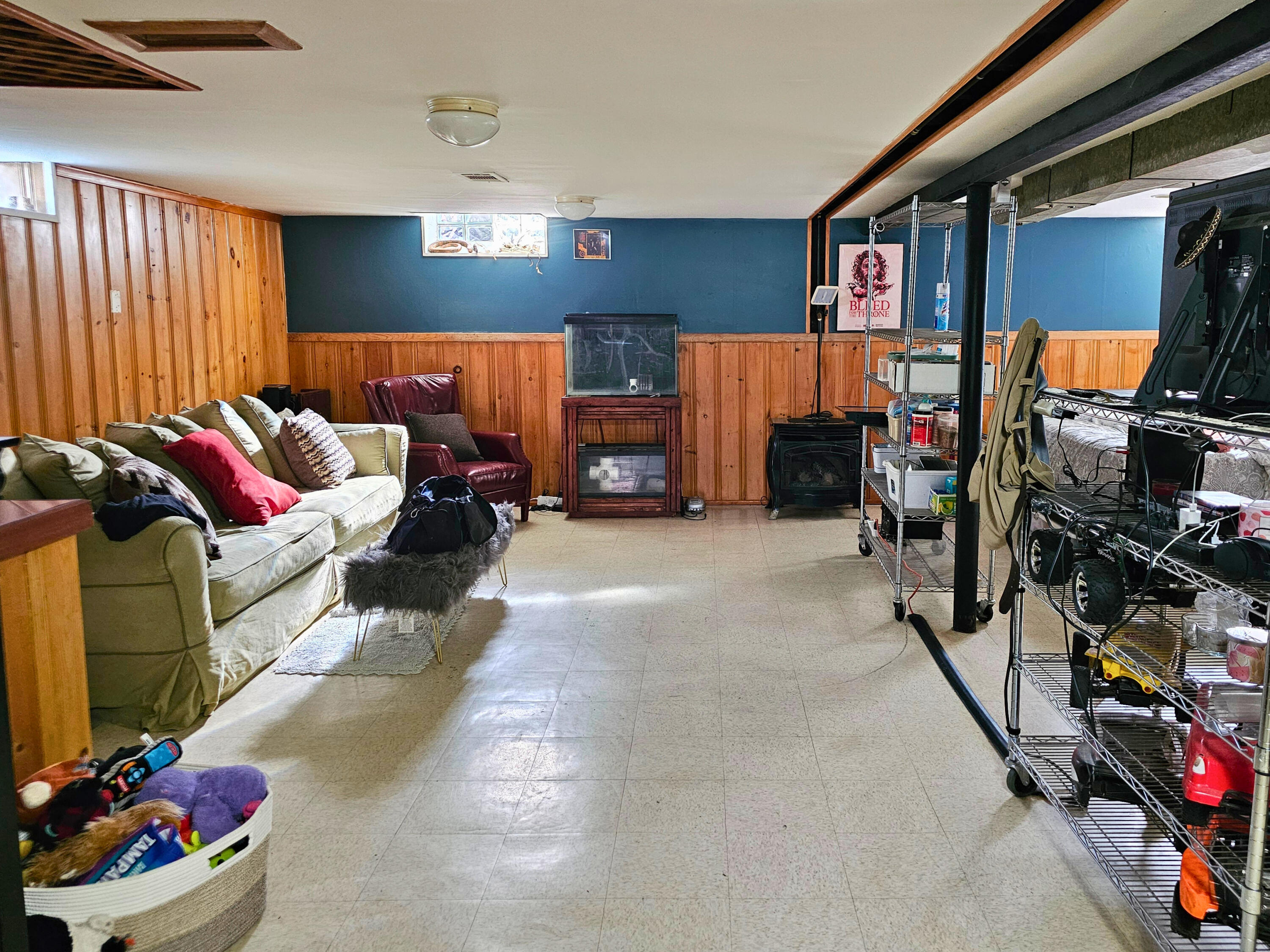 22425 Louise Street Property Photo 18