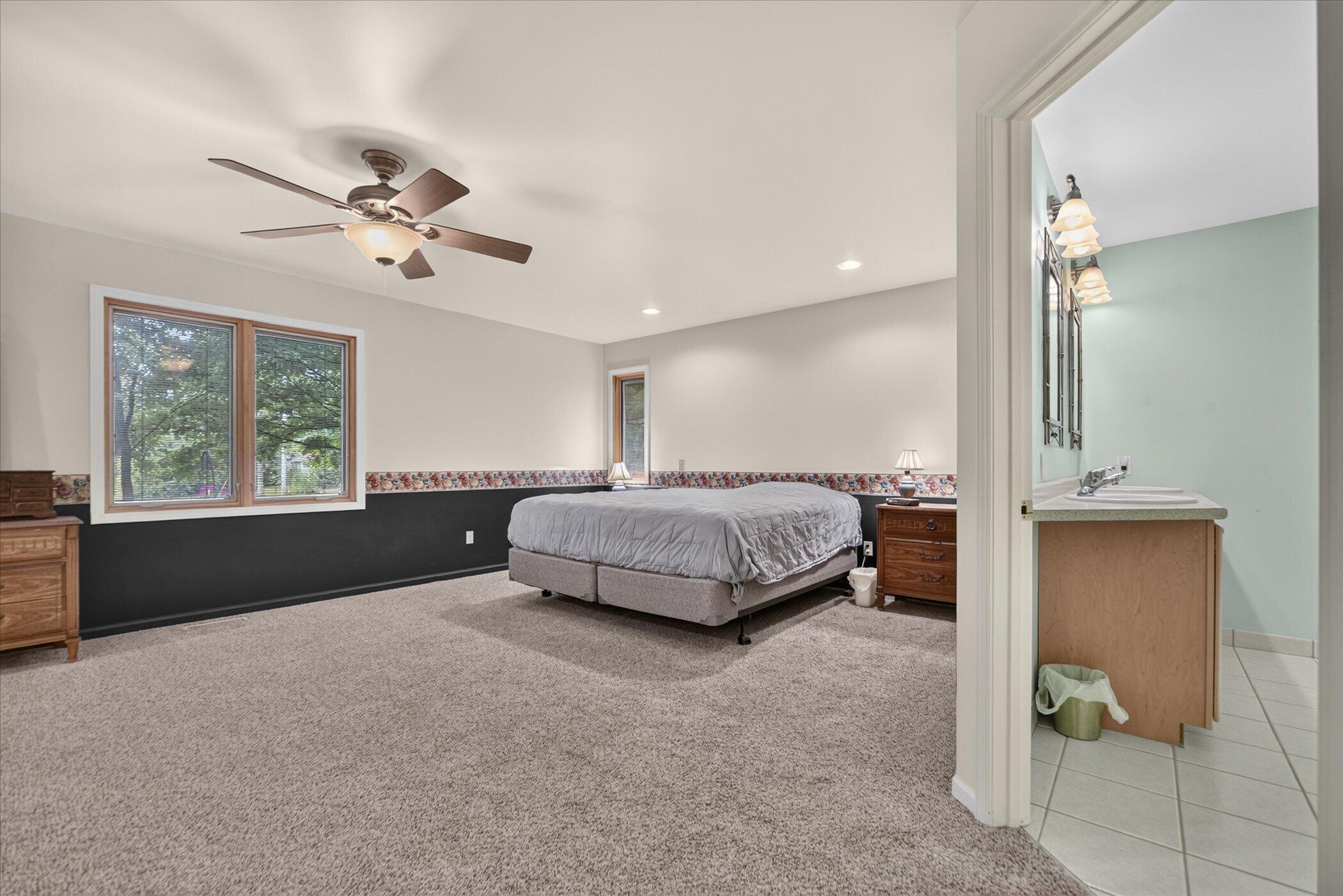 17334 10 Mile Road Property Photo 22