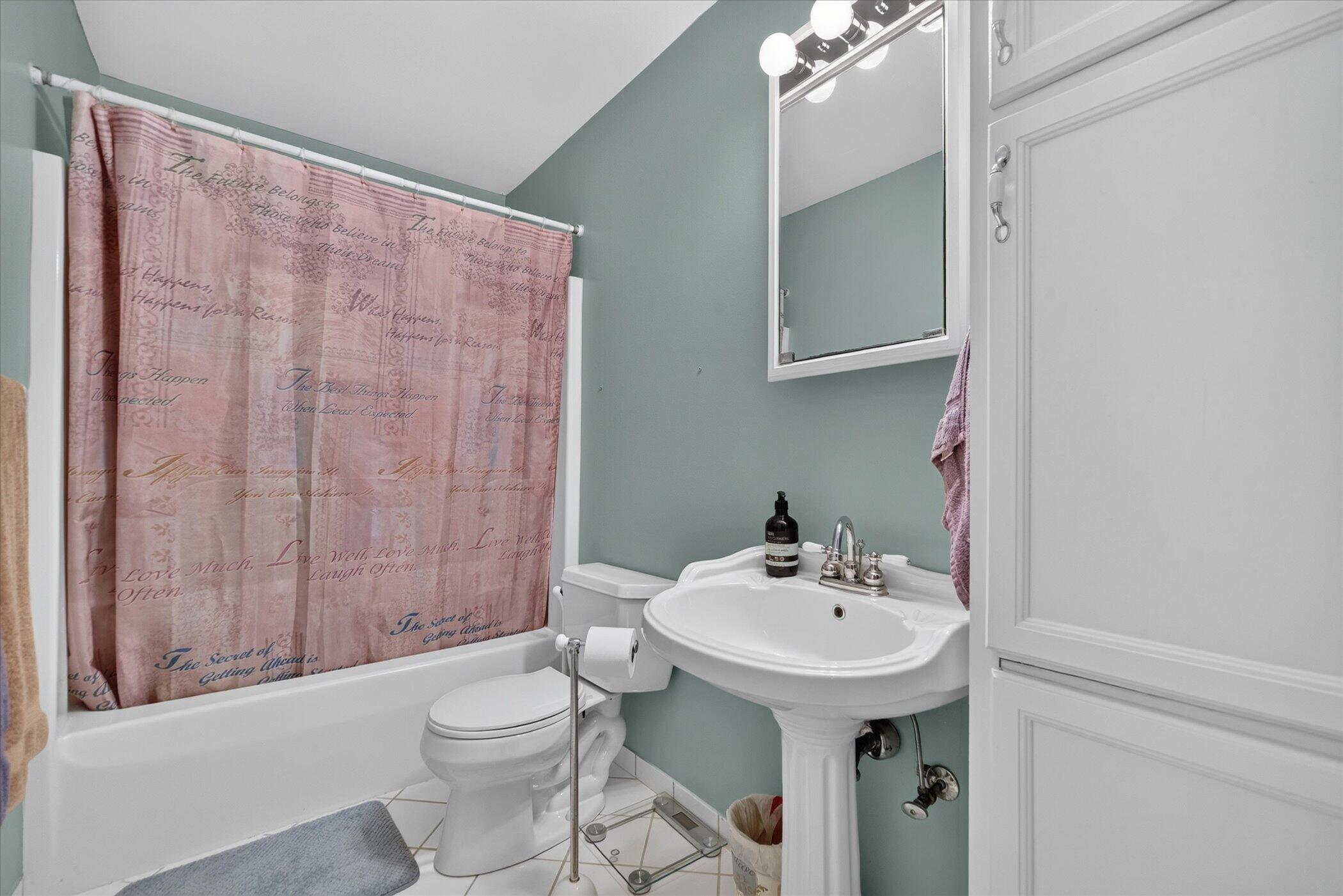 17334 10 Mile Road Property Photo 32