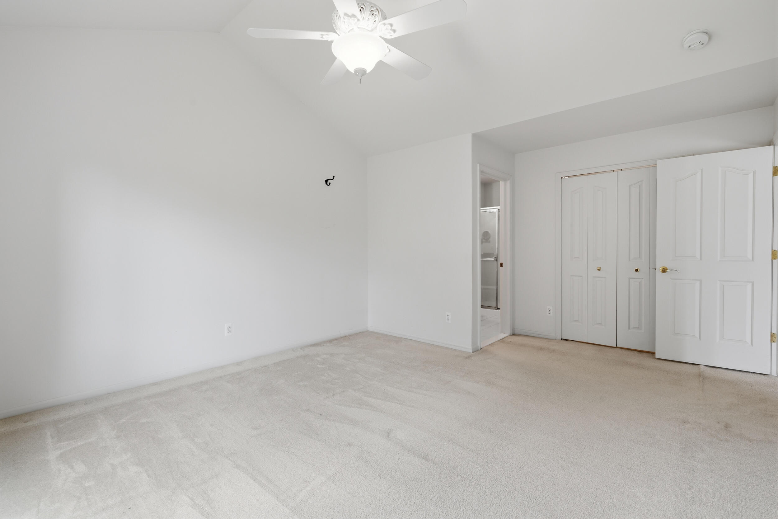 52689 Wildwood Drive Property Photo 17