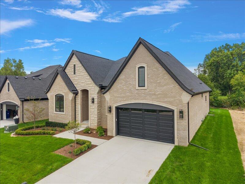 57363 Meadowridge Drive Property Photo 4