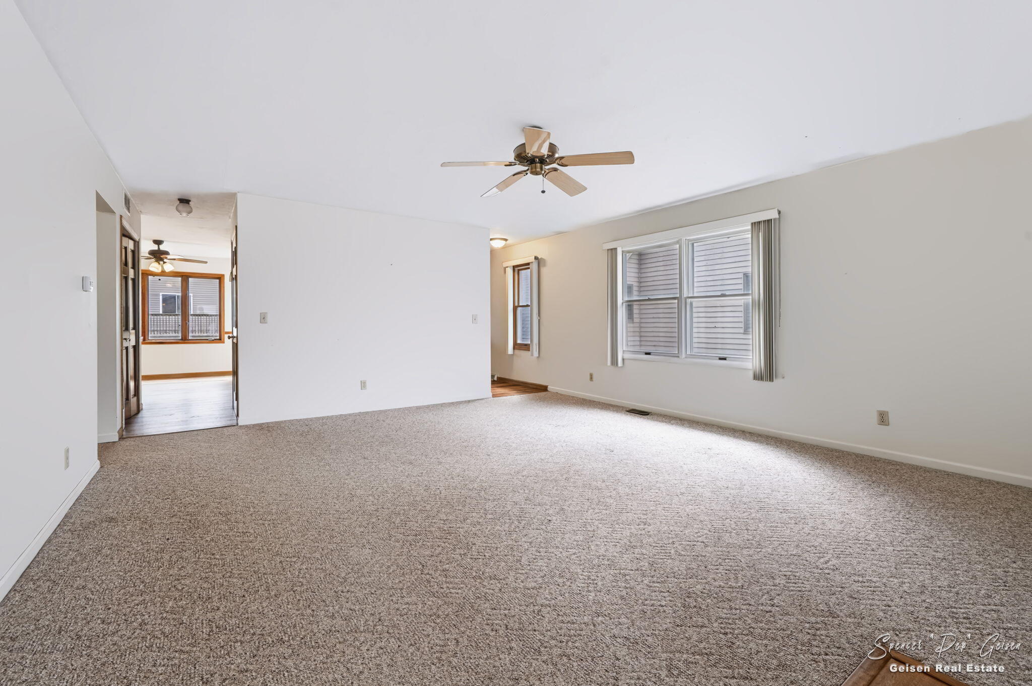 8601 Hidden Trail Property Photo 38
