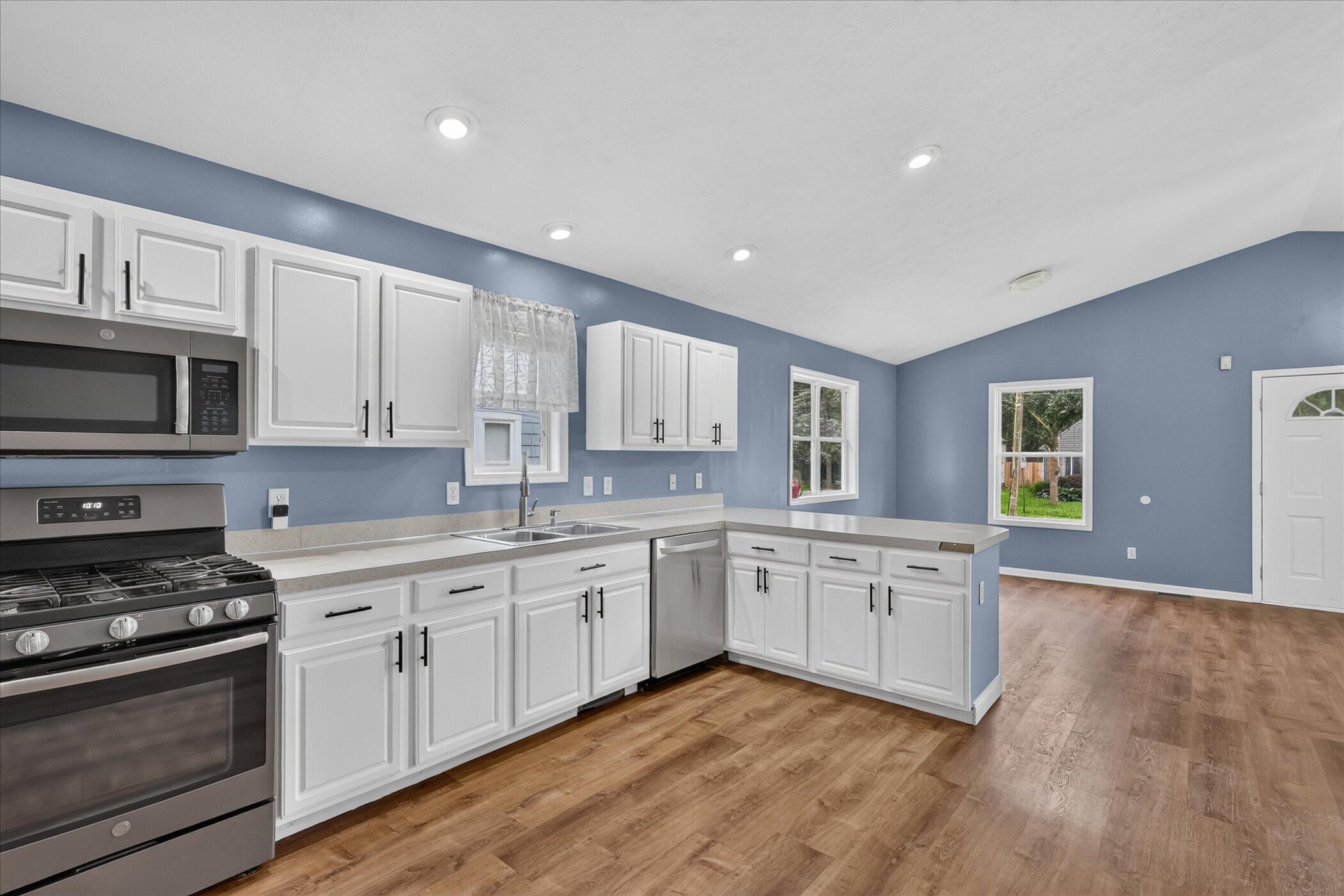 1105 Hazen Street Se Property Photo 12