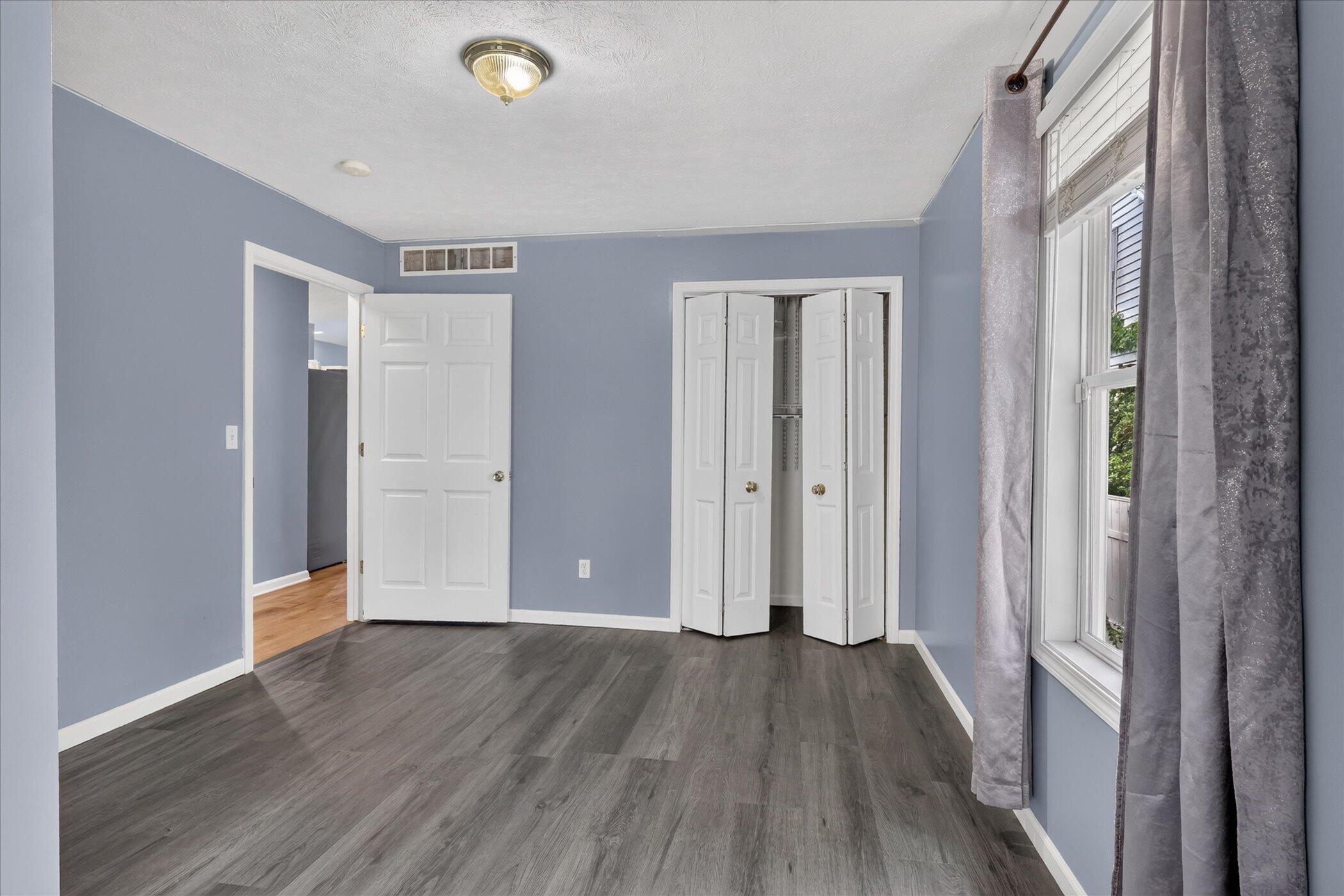 1105 Hazen Street Se Property Photo 20