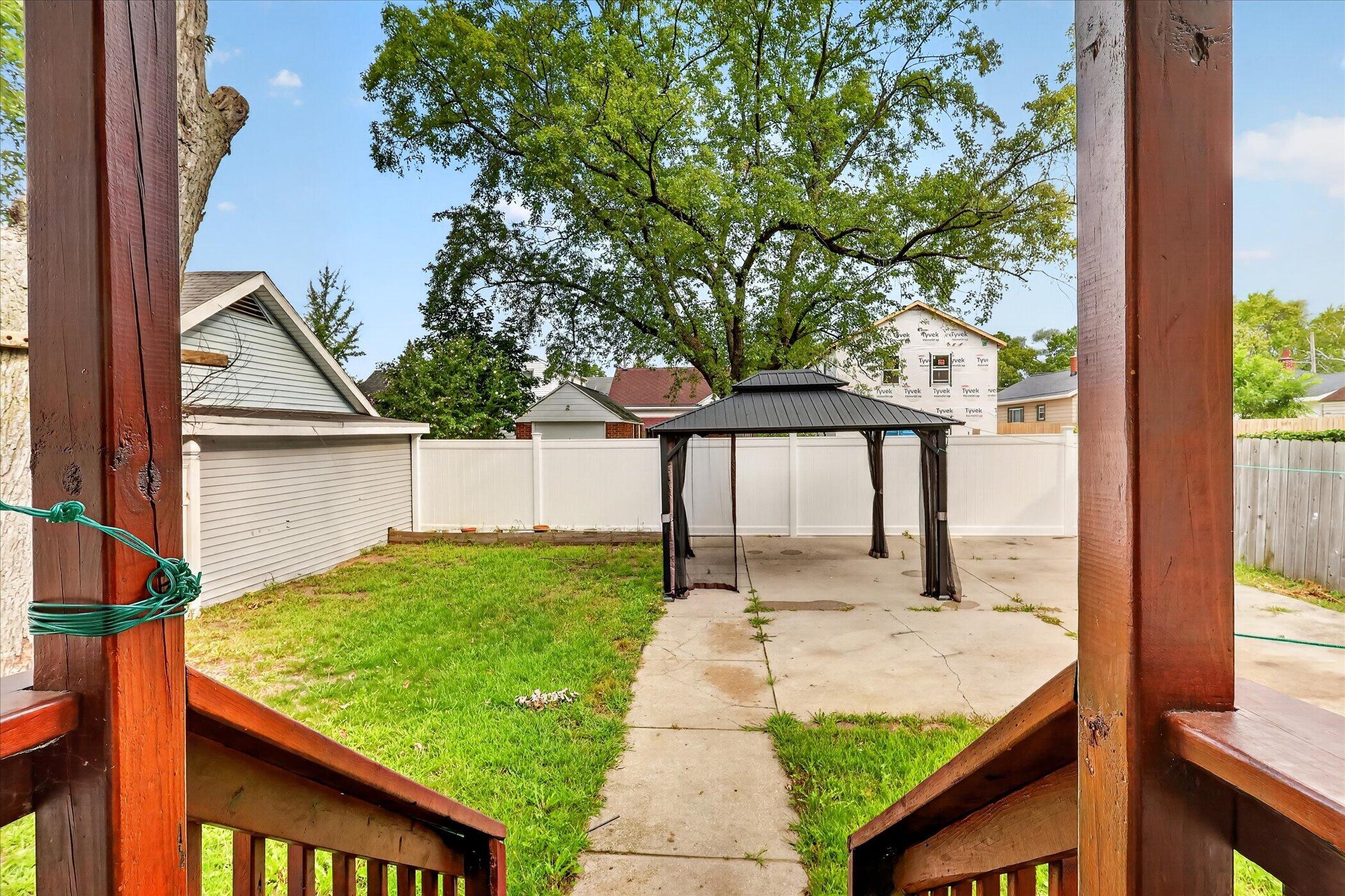 1105 Hazen Street Se Property Photo 33