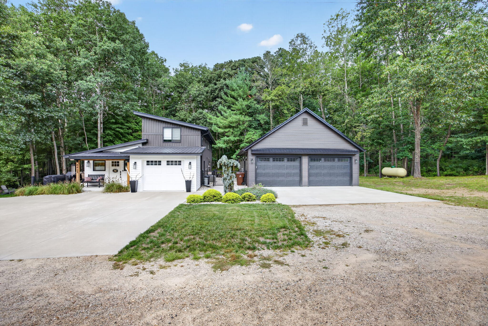 8433 Montreal Lane Property Photo 1