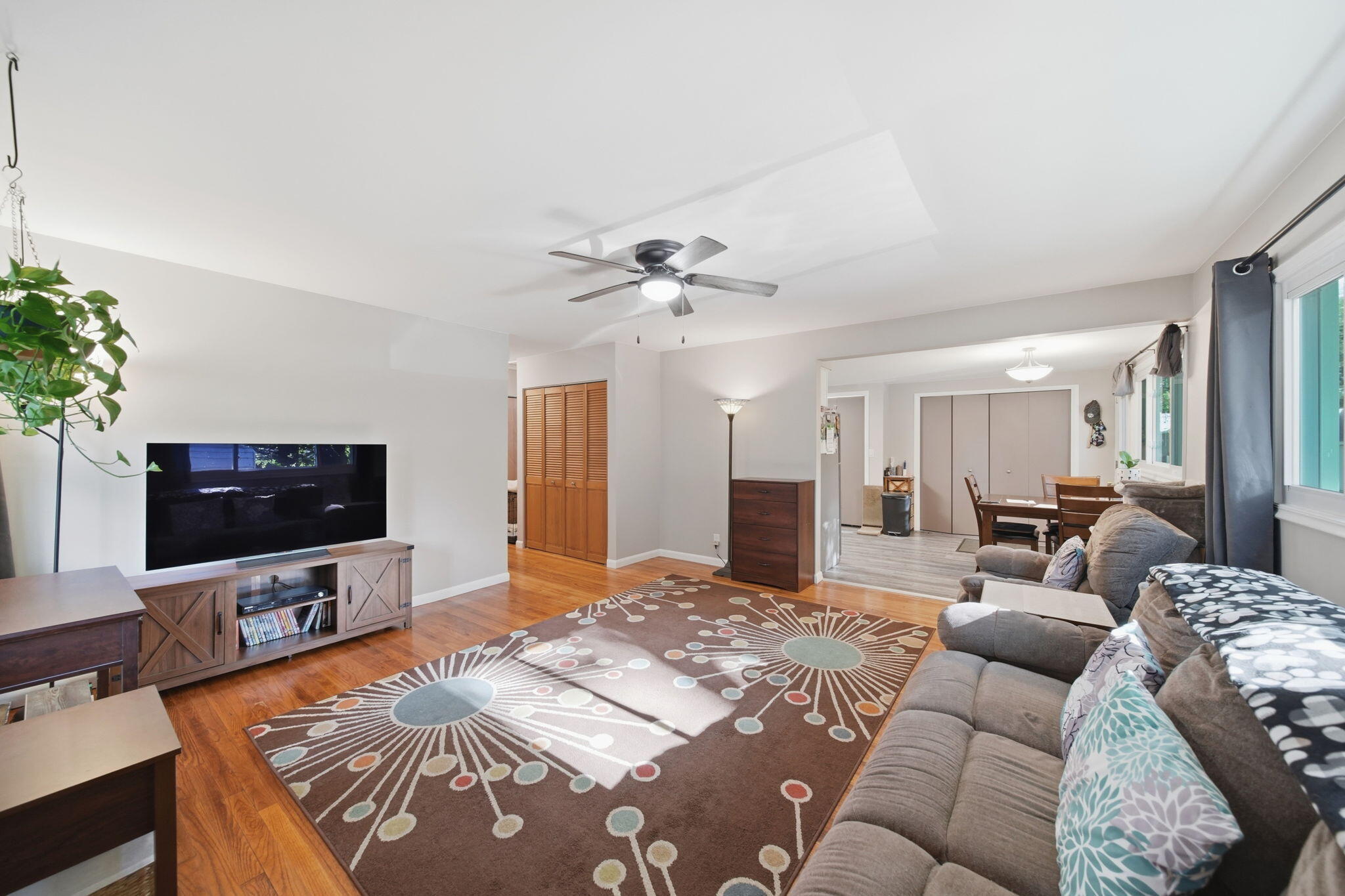 5329 Spring Arbor Road Property Photo 7