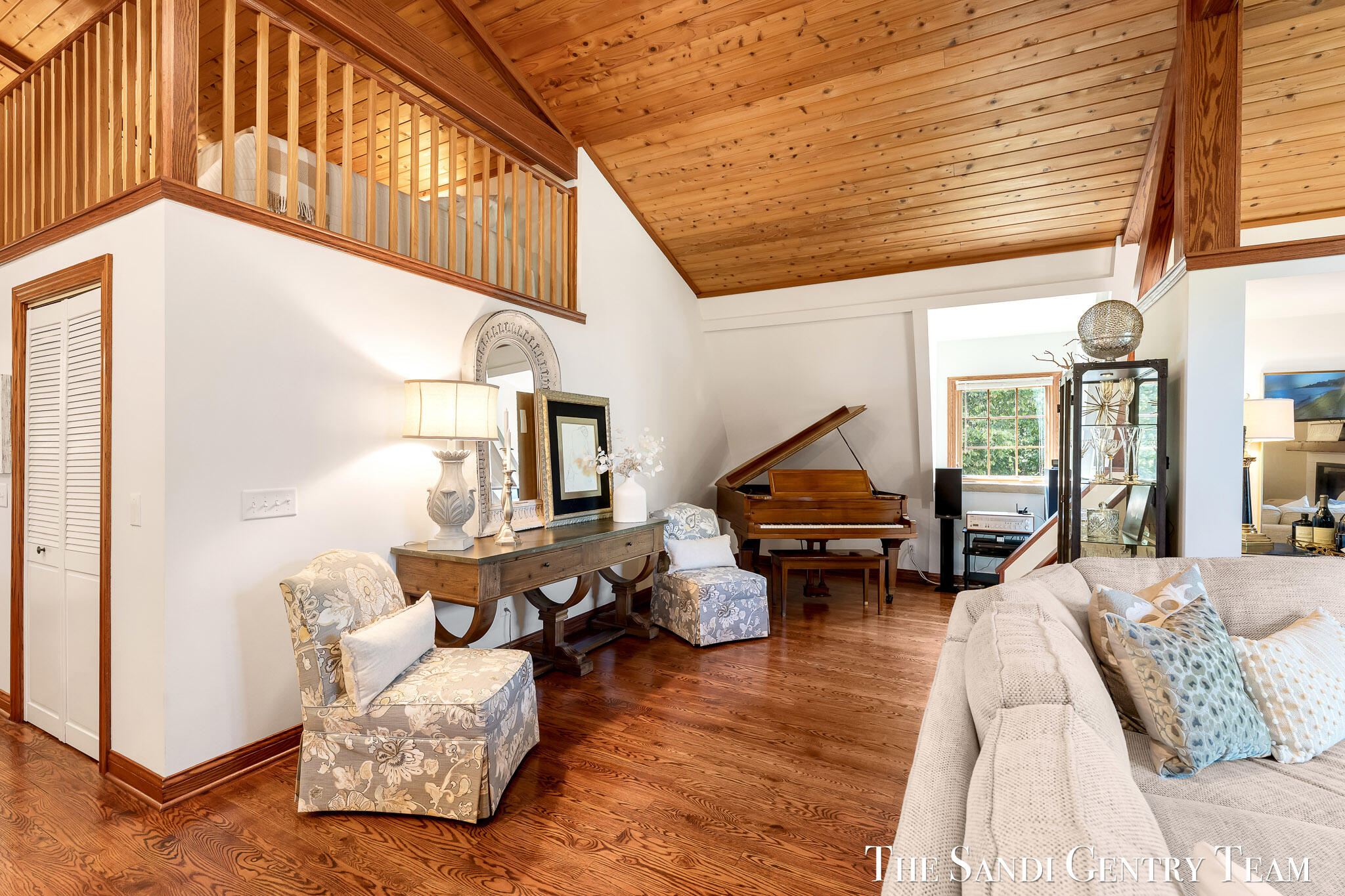 8567 Chuckanut Drive Property Photo 27