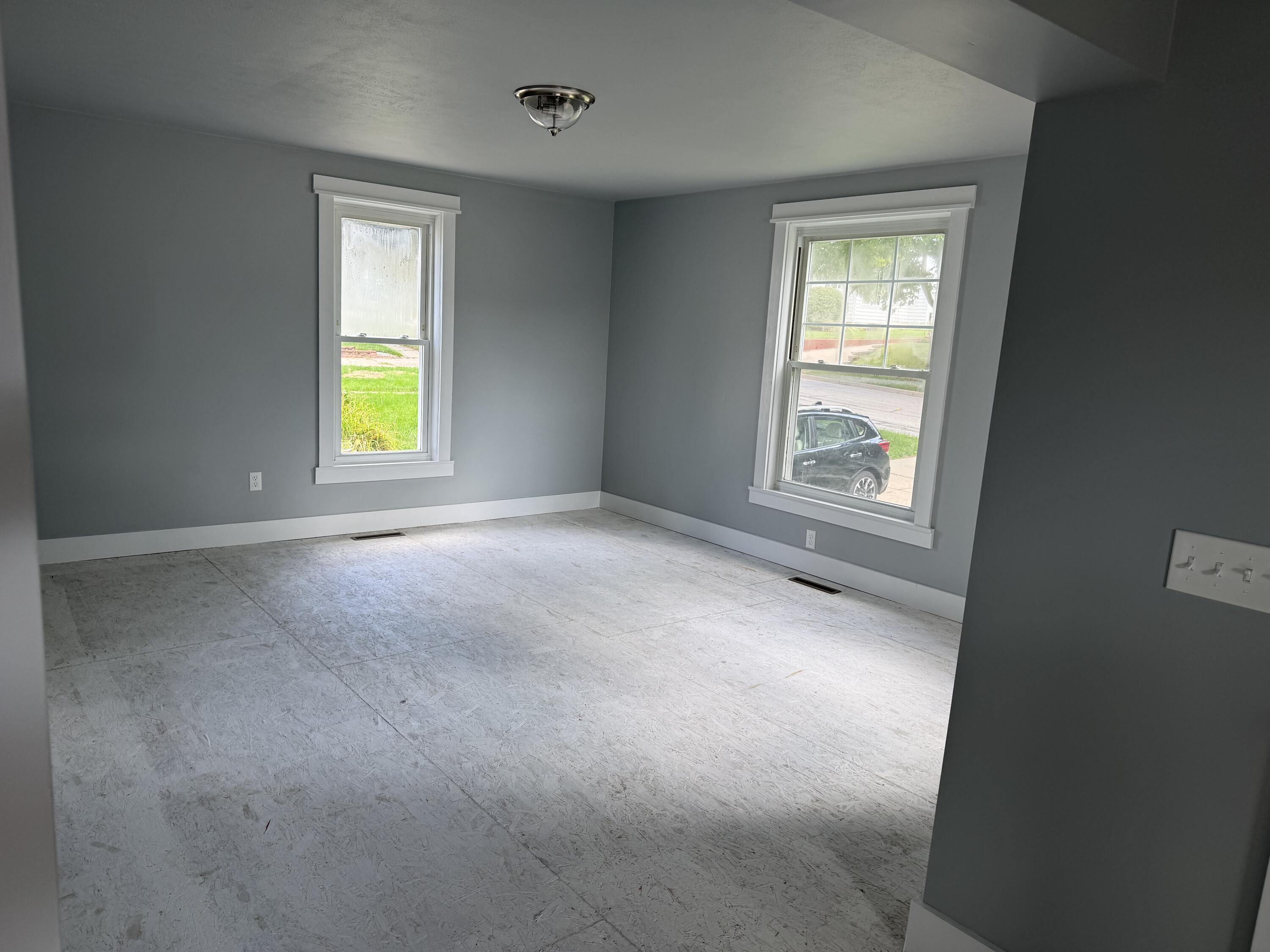 313 Morse Street Property Photo 15