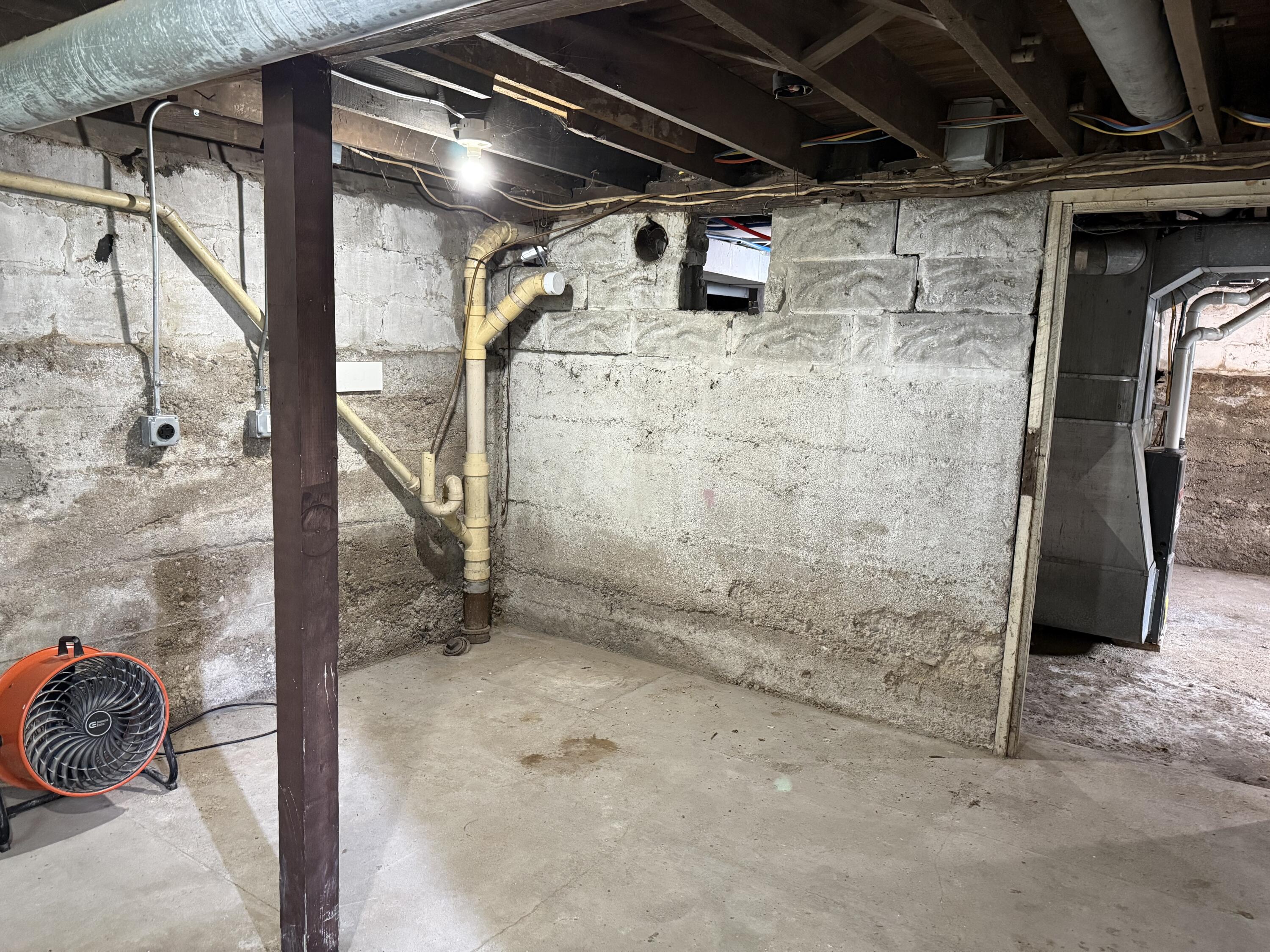 313 Morse Street Property Photo 26