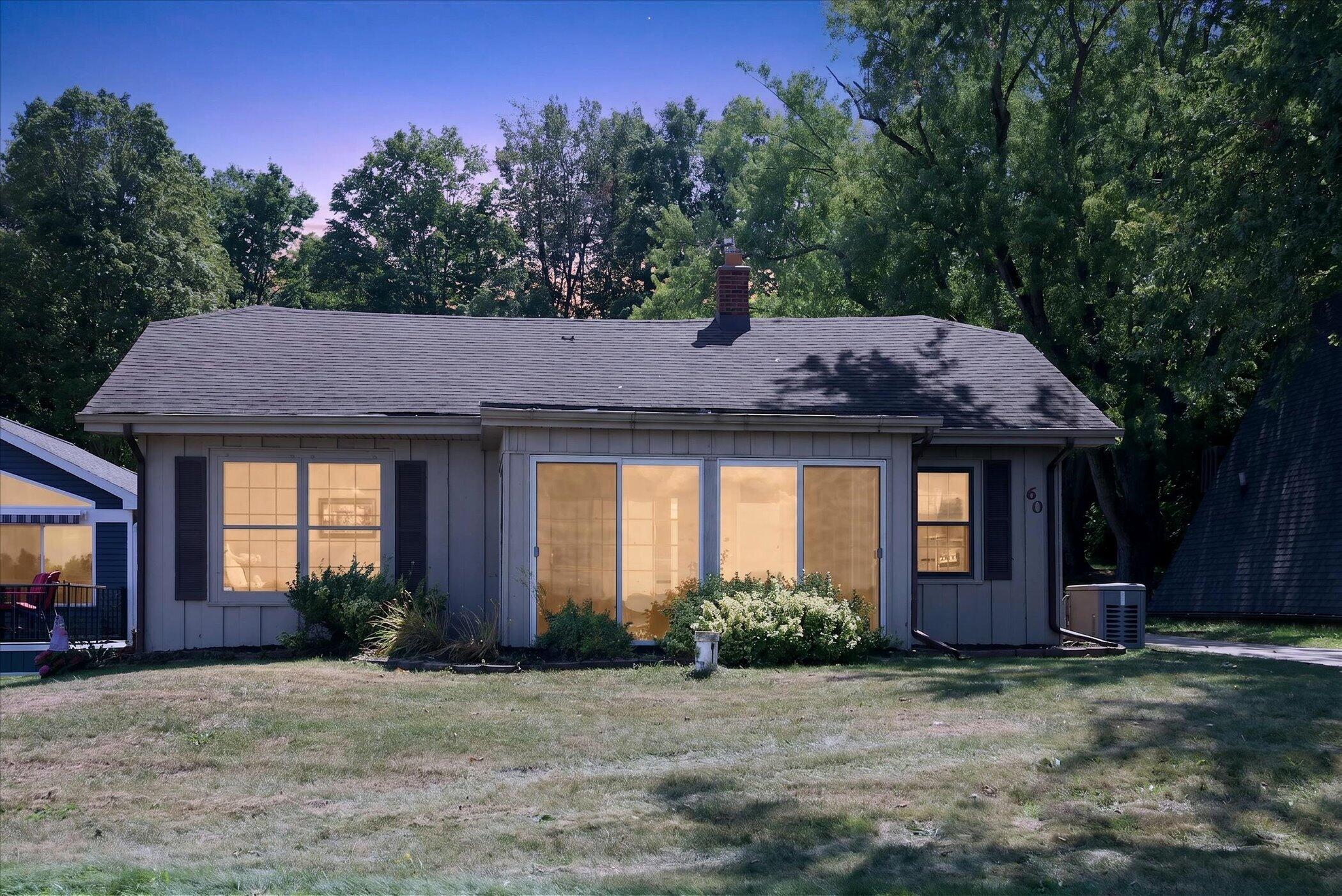 60 E Hickory Road Property Photo 1